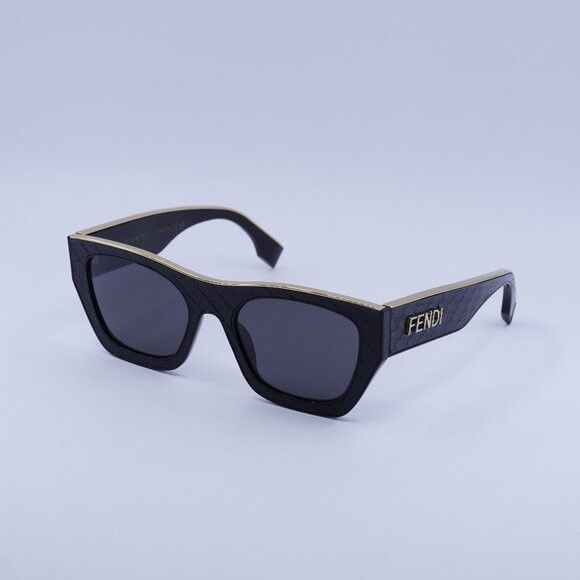Fendi 🕶️ New Fendi FE40126I 01A Sunglasses - Shiny Black Frame Size ONE SIZE - 1 Thumbnail