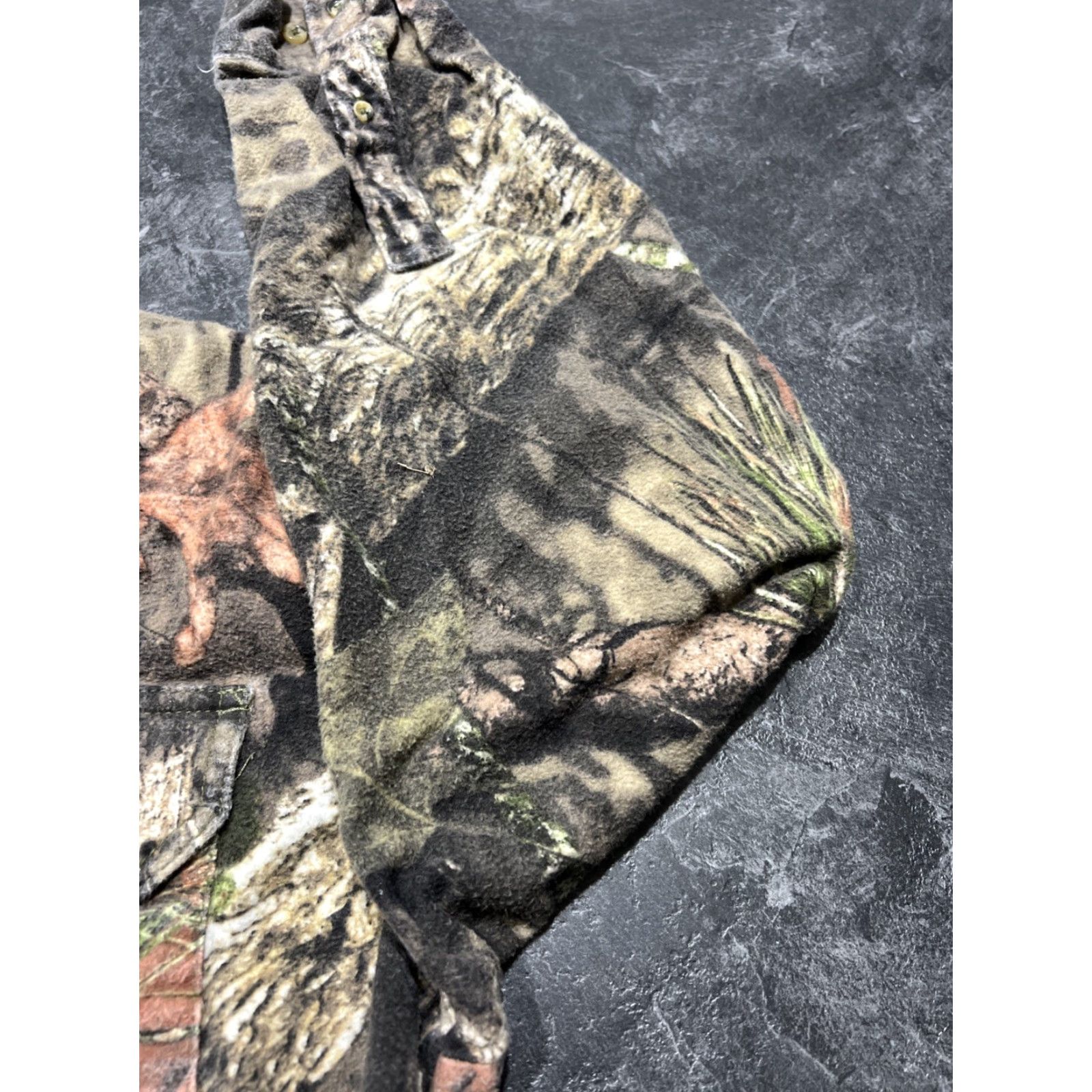 Vintage VINTAGE Mossy Oak Men’s Button-Up Shirt Long Sleeve Fleece Camouflage Country Hunting Large Size US L / EU 52-54 / 3 - 2 Thumbnail