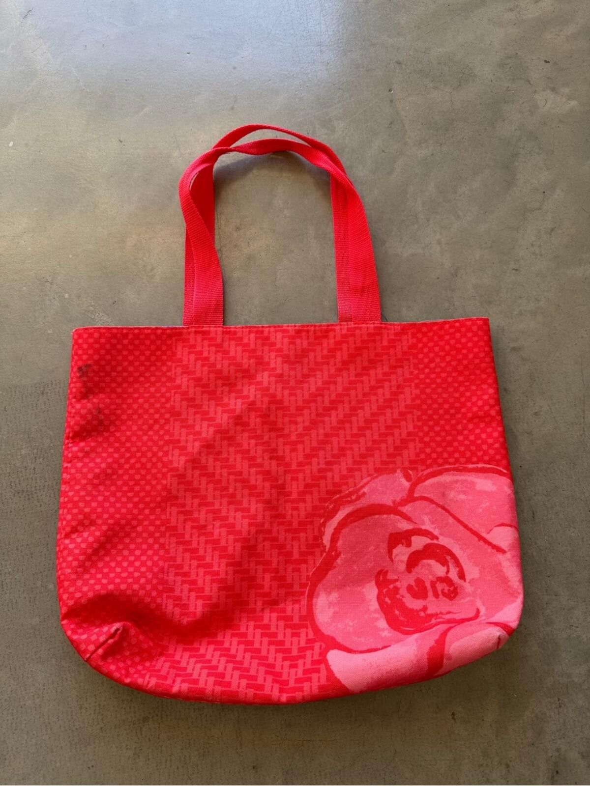 Other Lancôme / Tote Bag Floral Cosmetic Travel Bag / Red Size ONE SIZE - 1 Thumbnail