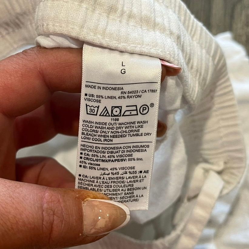 Old Navy Old Navy High Rise Shorts Linen Blend Elastic Waist White L Size 25" / US 0 / IT 36 - 5 Thumbnail
