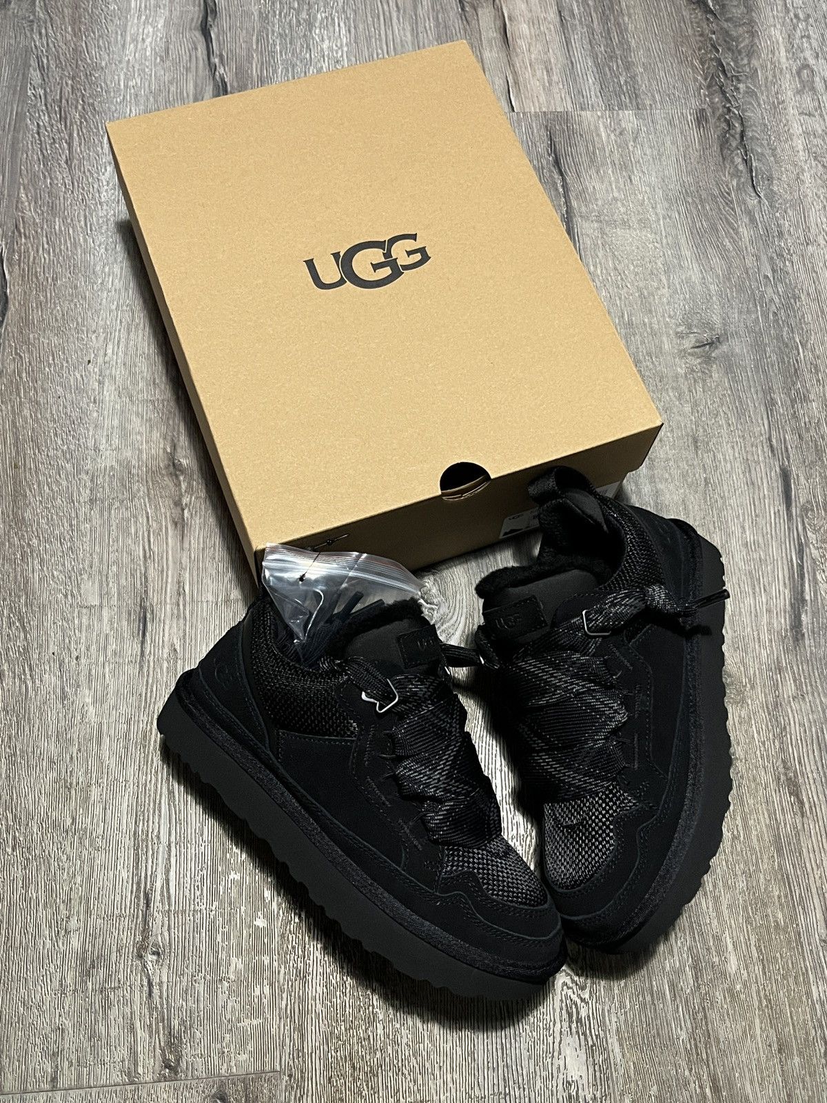 Ugg Ugg lowmel boot | Grailed display picture 2