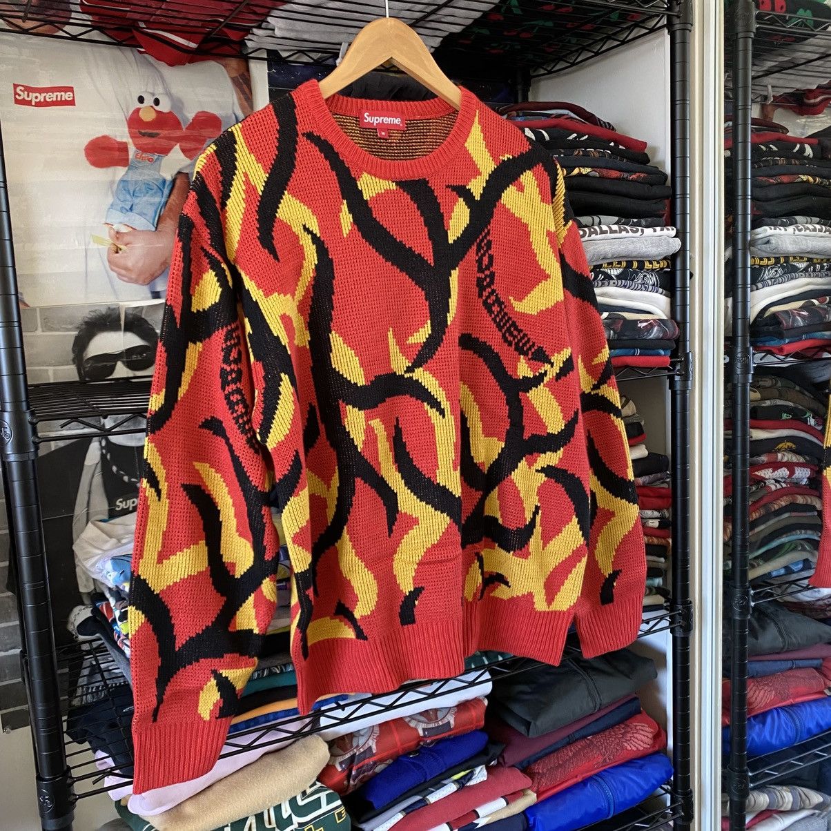 Supreme Supreme Tribal Camo Sweater Red 2019 Size US M / EU 48-50 / 2 - 4 Thumbnail