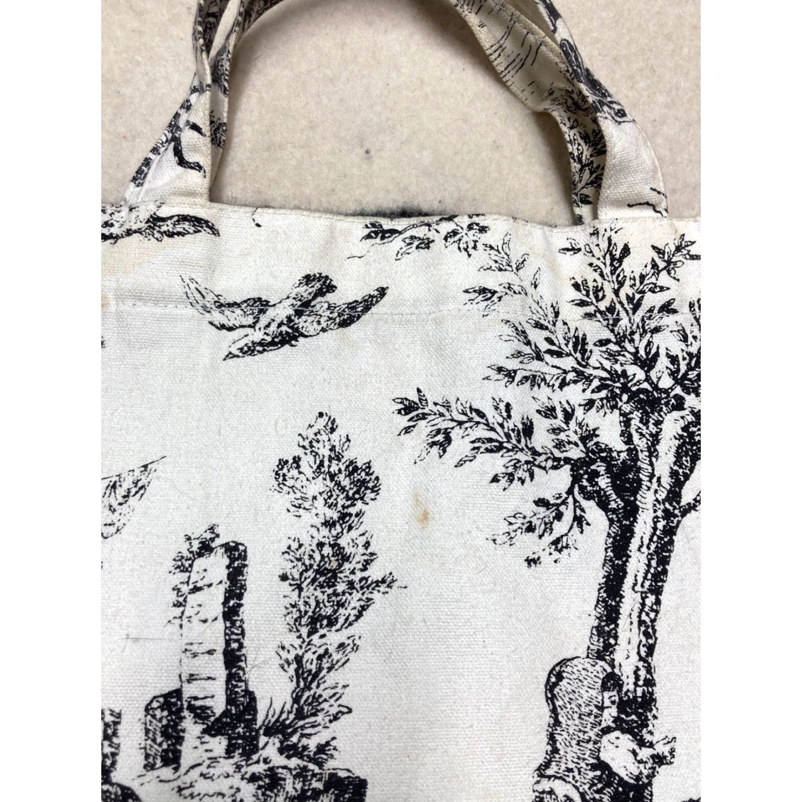 Vintage Unbranded Tote Women 13 x 12 White Cotton Canvas Lightweight Fishing Dog Lake Playing Forest Art Bag Size ONE SIZE - 3 Thumbnail