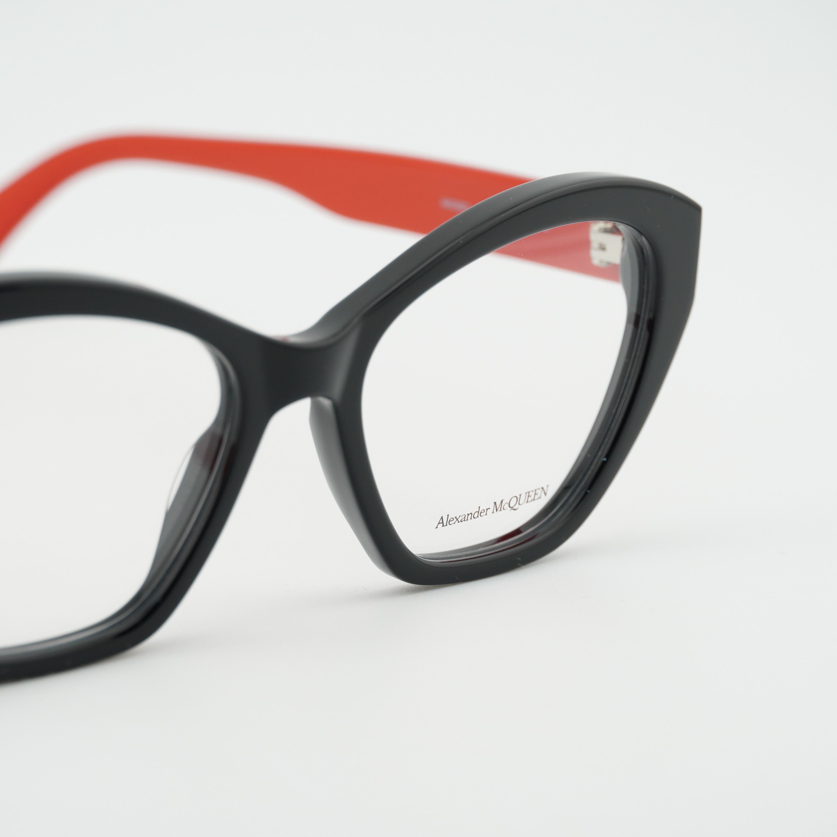 Alexander McQueen Alexander McQueen AM0360O 003 Eyeglasses Black/Red 52mm Size ONE SIZE - 7 Thumbnail