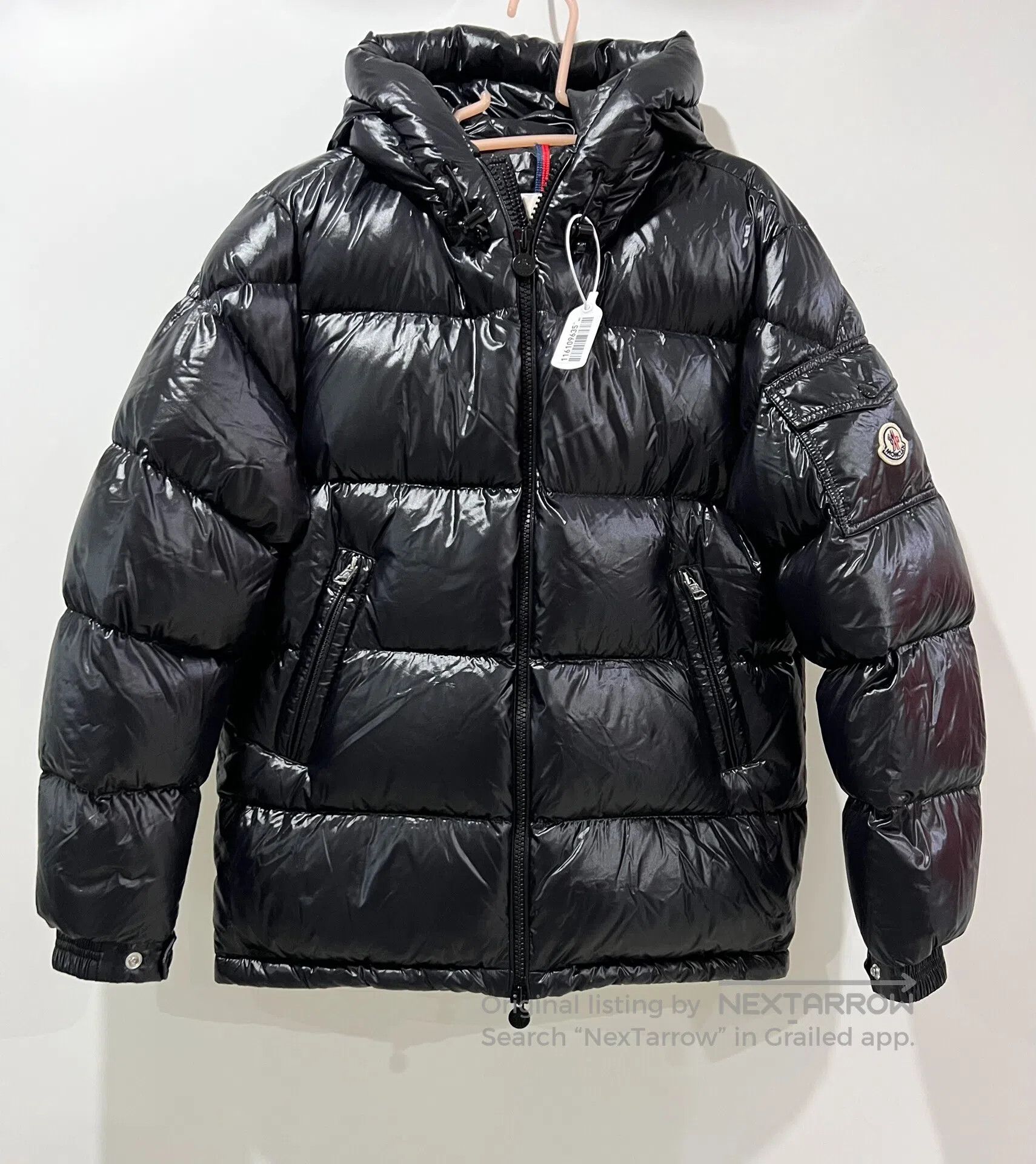 Moncler Moncler Ecrins Sleeve-embroidered down jacket| Size US S / EU 44-46 / 1 - 1 Thumbnail