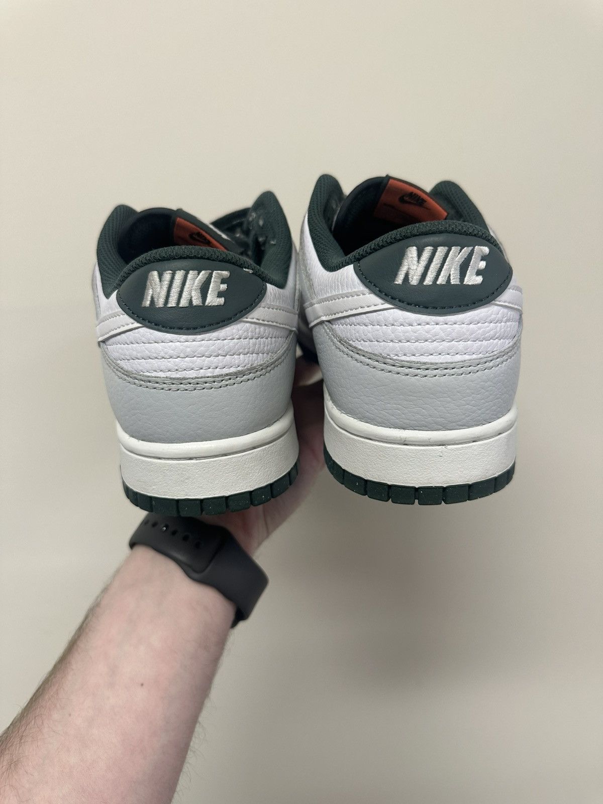 Nike VNDS Nike Dunk Low Vintage Green Size US 10 / EU 43 - 7 Thumbnail