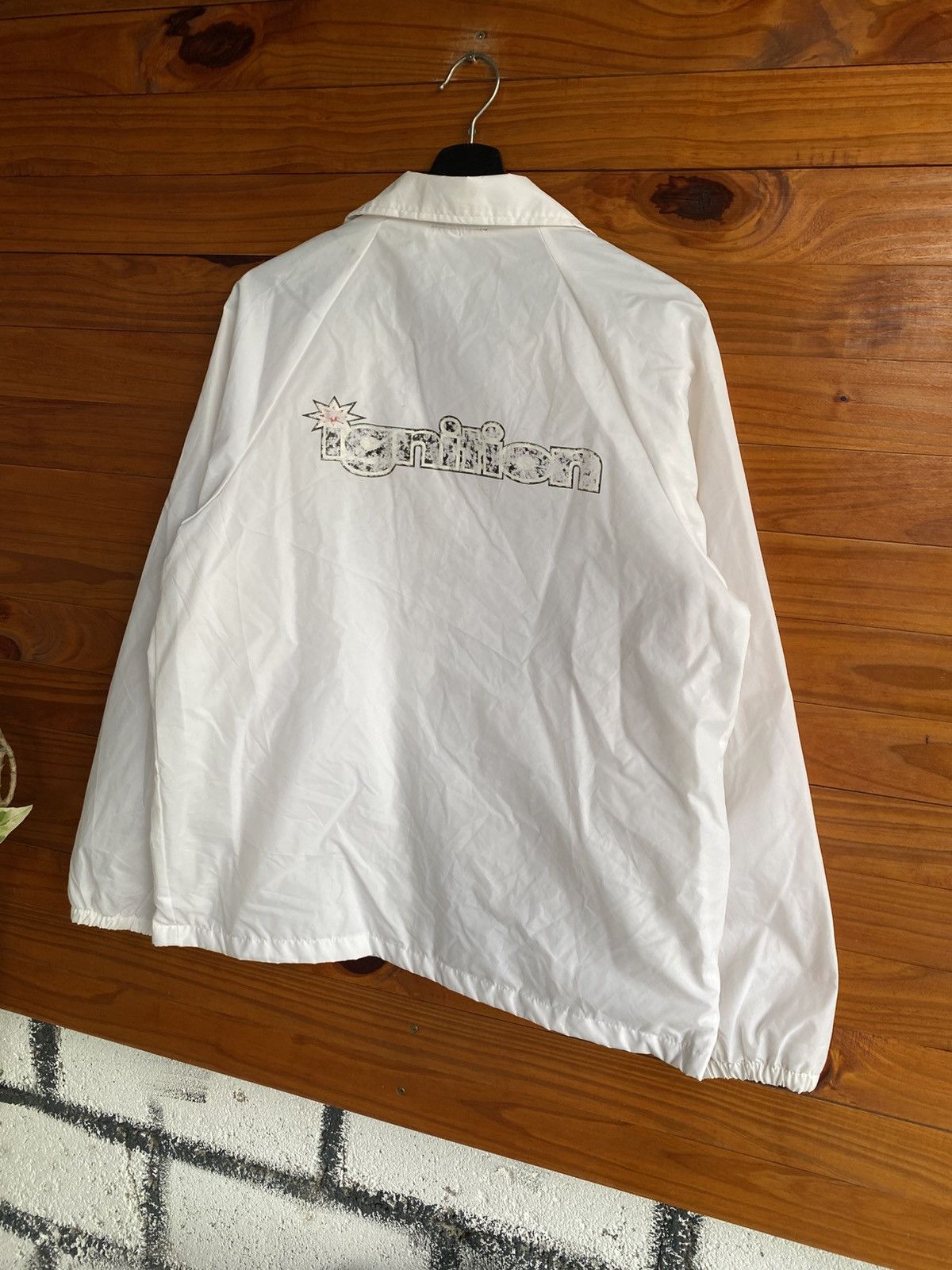 Vintage Vintage Ignition U.S.A Snowboards White Coach Nylon Jacket Size US M / EU 48-50 / 2 - 11 Thumbnail