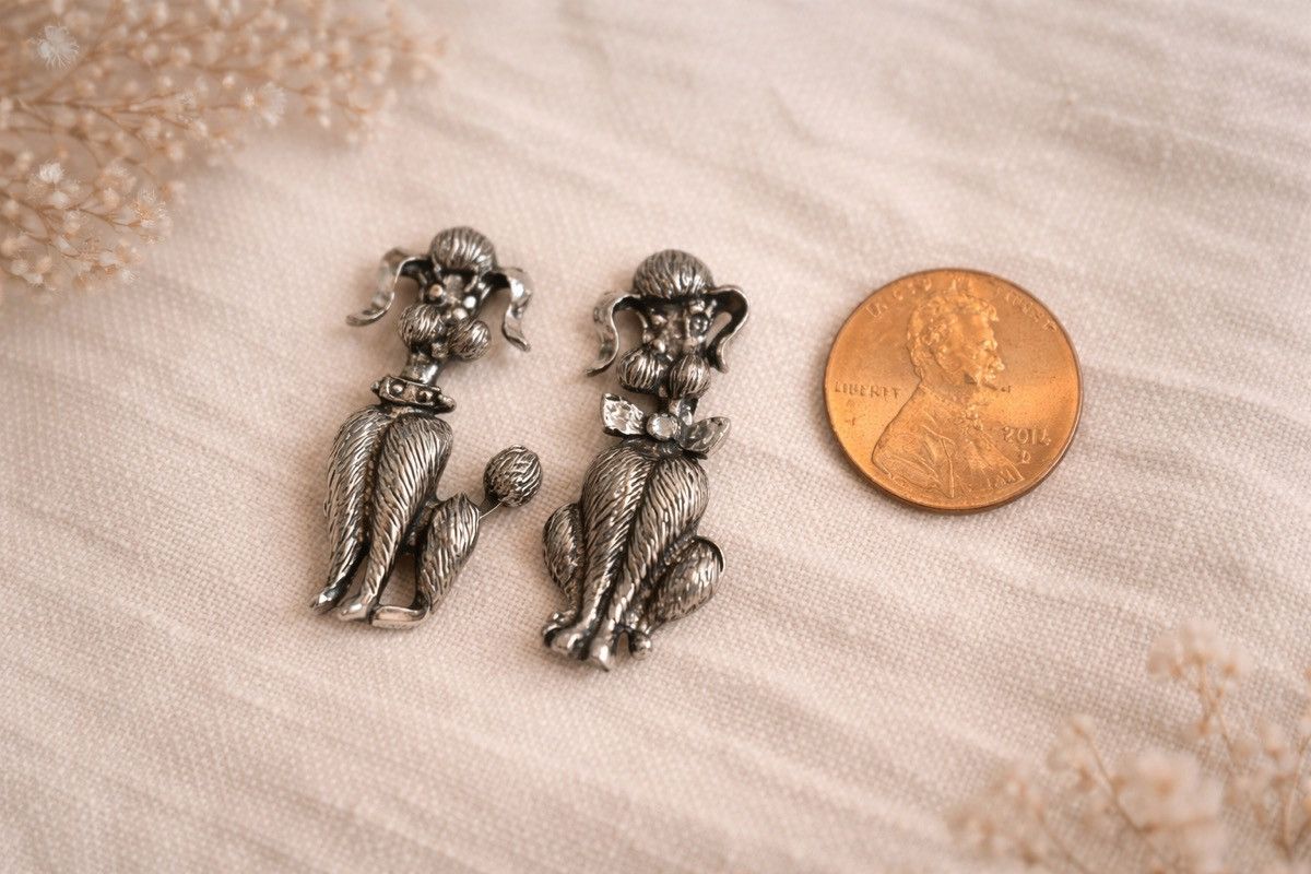 Other Vintage 1950s Poodle Brooch Set Silver Tone Dog Pins Retro Size ONE SIZE - 4 Thumbnail