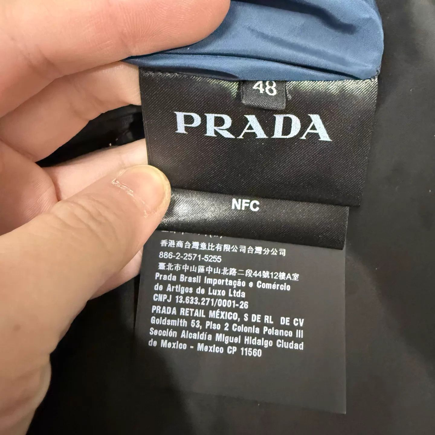 Prada Prada New Reversible Tri Logo Nylon Jkt 48 Mint Size US M / EU 48-50 / 2 - 4 Thumbnail