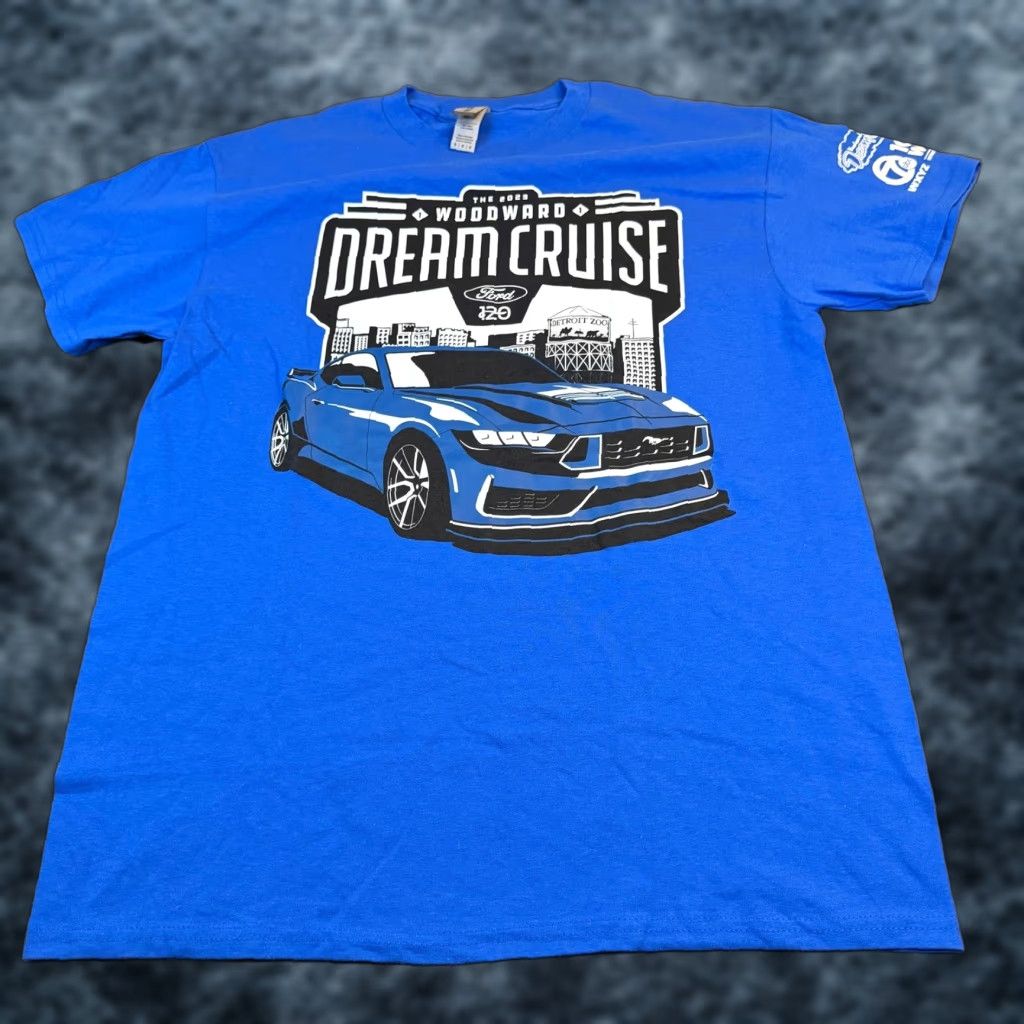 Gildan Gildan T-Shirt Mens Medium Blue Woodward Dream Cruise Ford Mustang Detroit 2023 Graphic Print Short Sleeve Crew Neck Shirt Size US M / EU 48-50 / 2 - 1 Thumbnail
