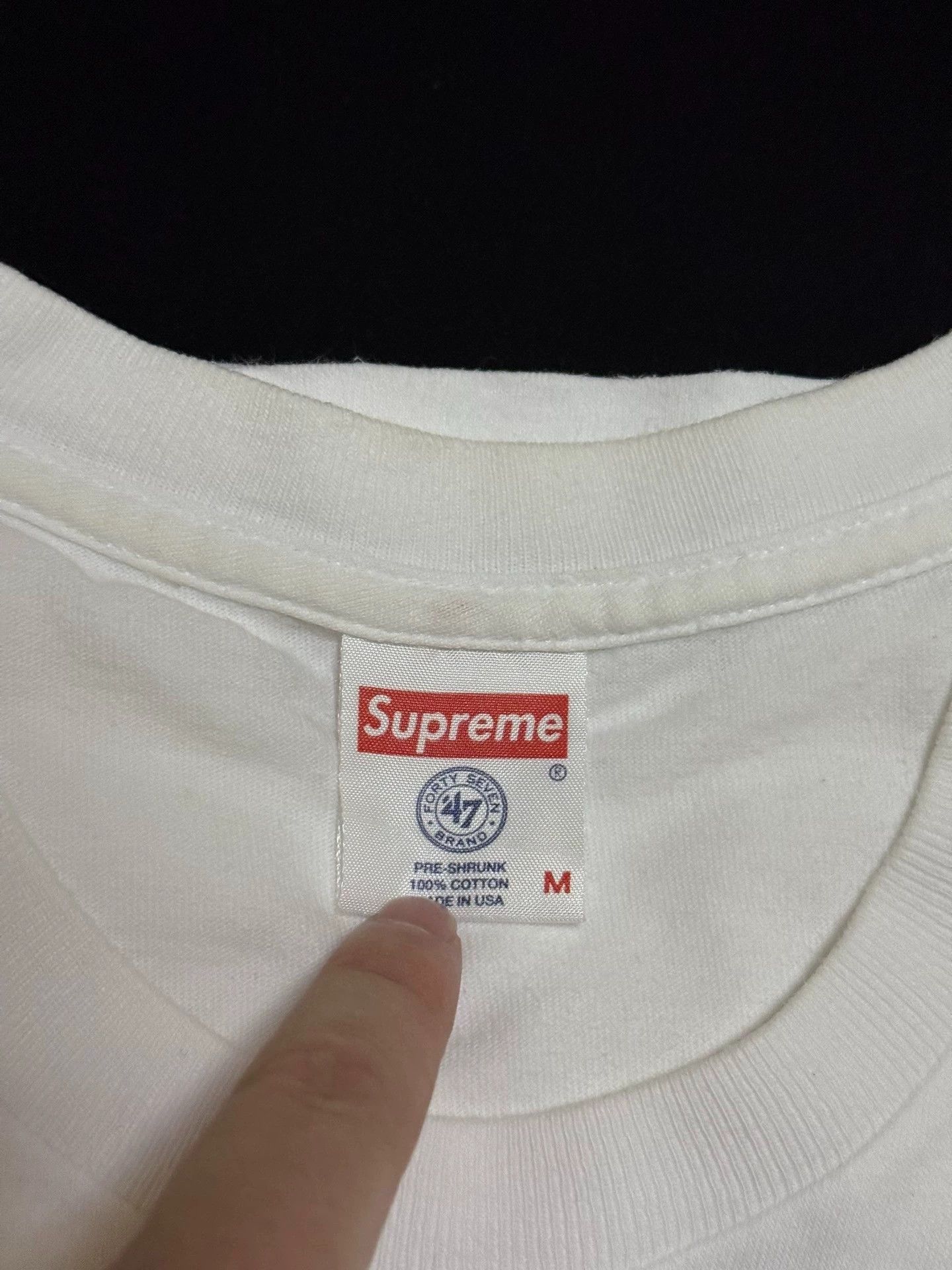 Supreme Supreme Yankees Box Logo SS Tee M Good Box Cracked Size US M / EU 48-50 / 2 - 3 Thumbnail