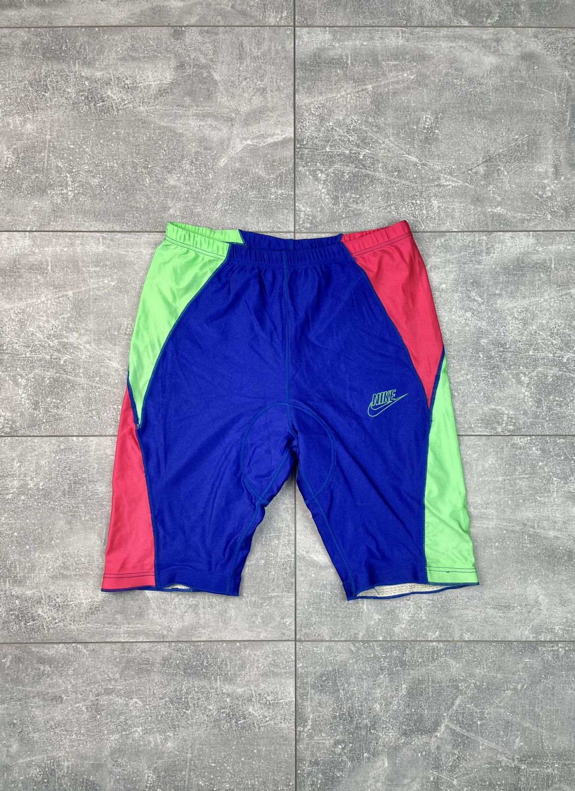 Nike Nike Vintage Cycling Shorts Size US 34 / EU 50 - 1 Thumbnail
