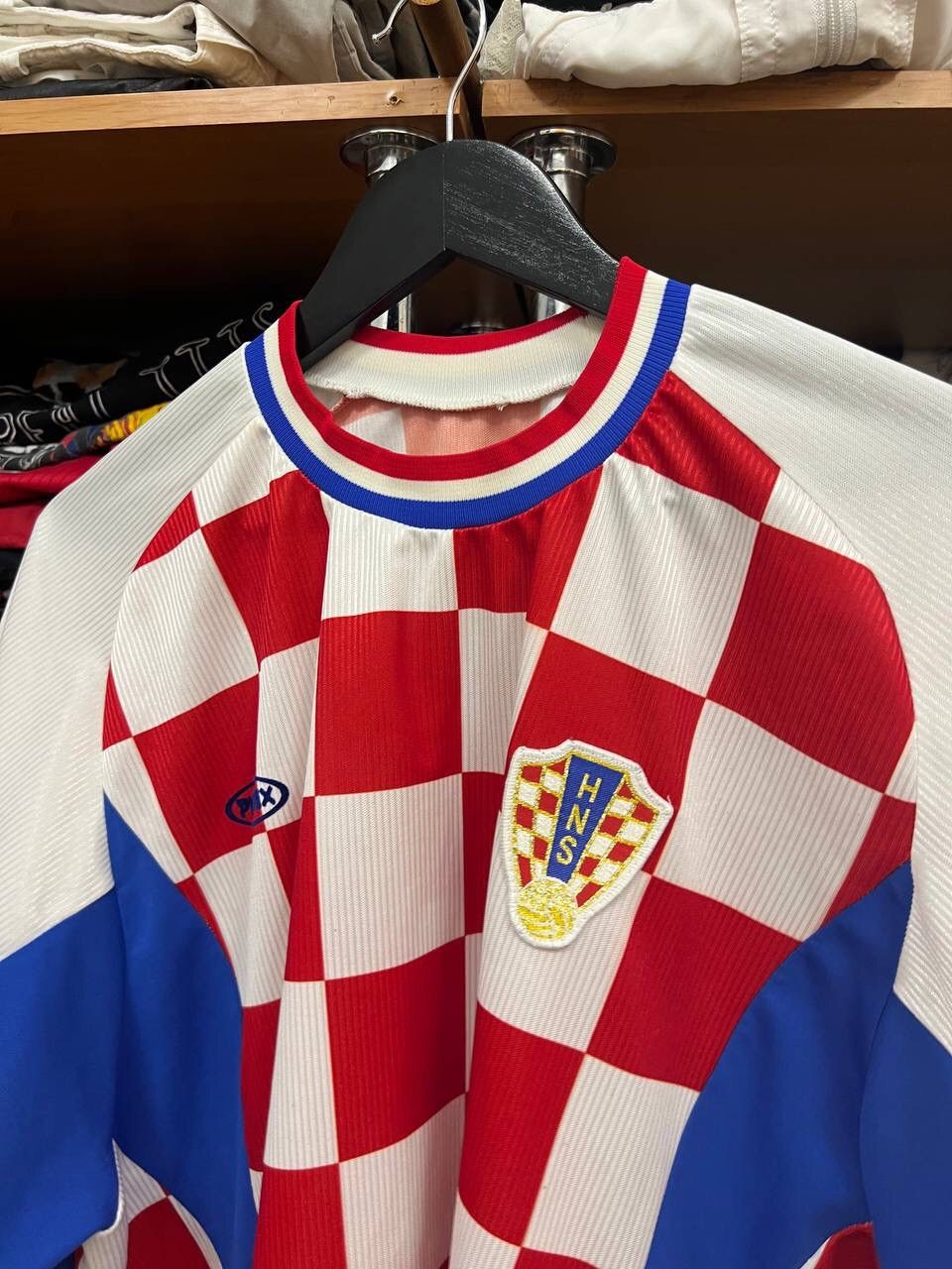 Other 1990s Croatia Reprint Soccer Jersey size XL Size US XL / EU 56 / 4 - 5 Thumbnail