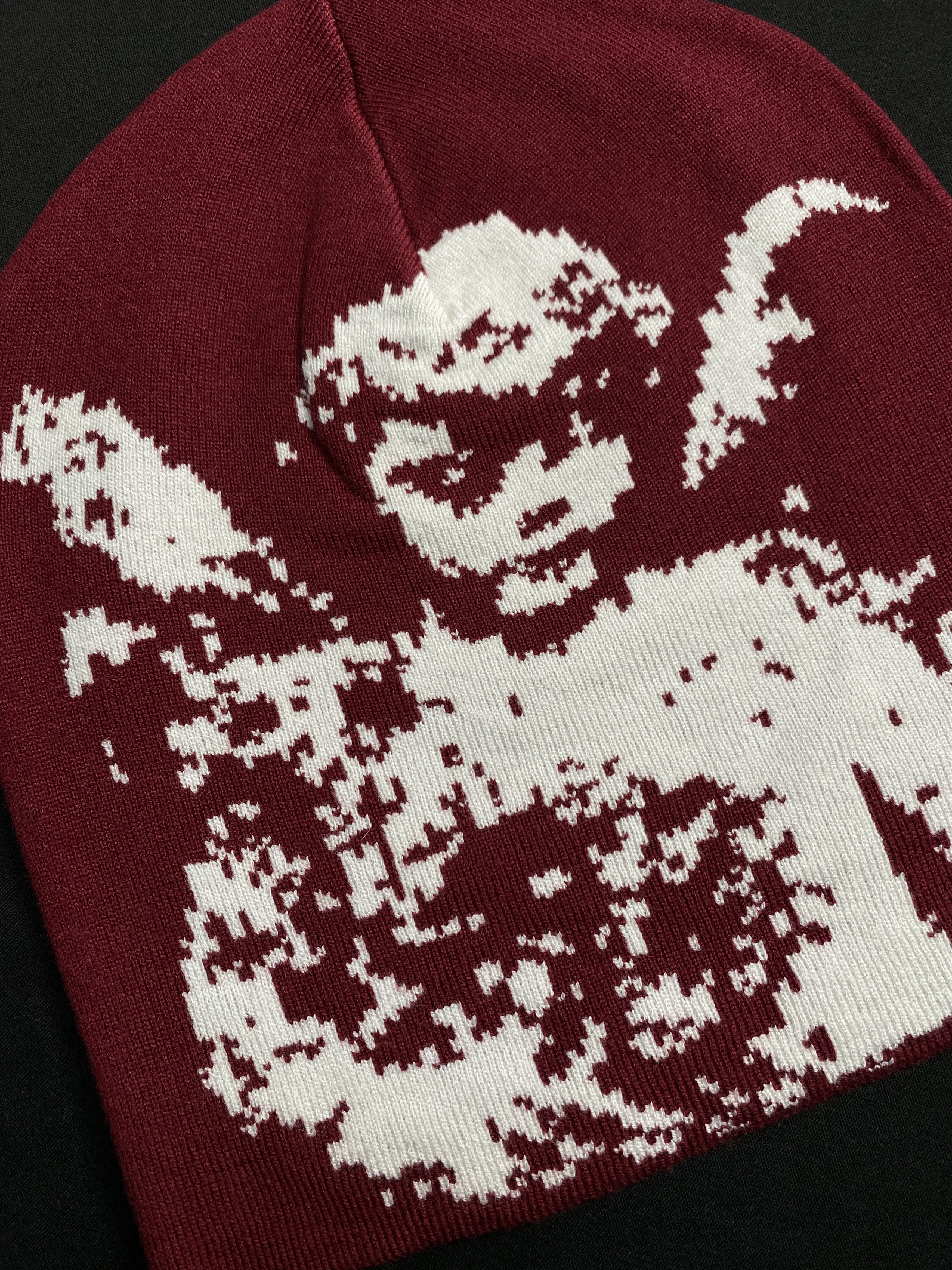 Japanese Brand Deadstock Angel Skully Graphic No Cuff Knit Red Beanie OS Size ONE SIZE - 2 Thumbnail