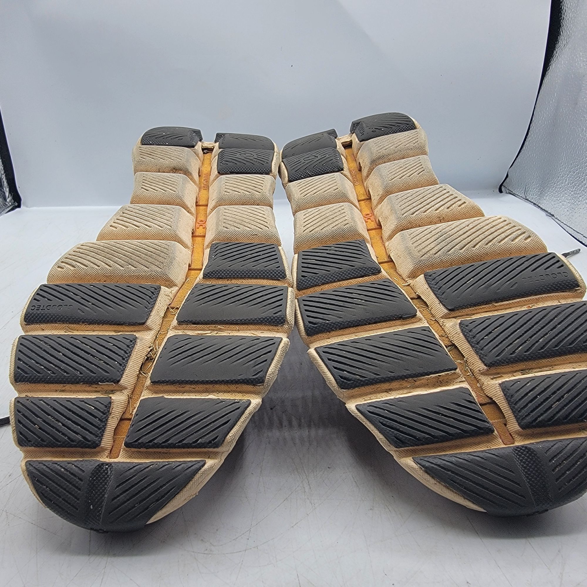 On On Cloud X Shift 3 Womens 9 Cork Fawn Athletic Shoes Comfort Size US 9 / IT 39 - 11 Thumbnail