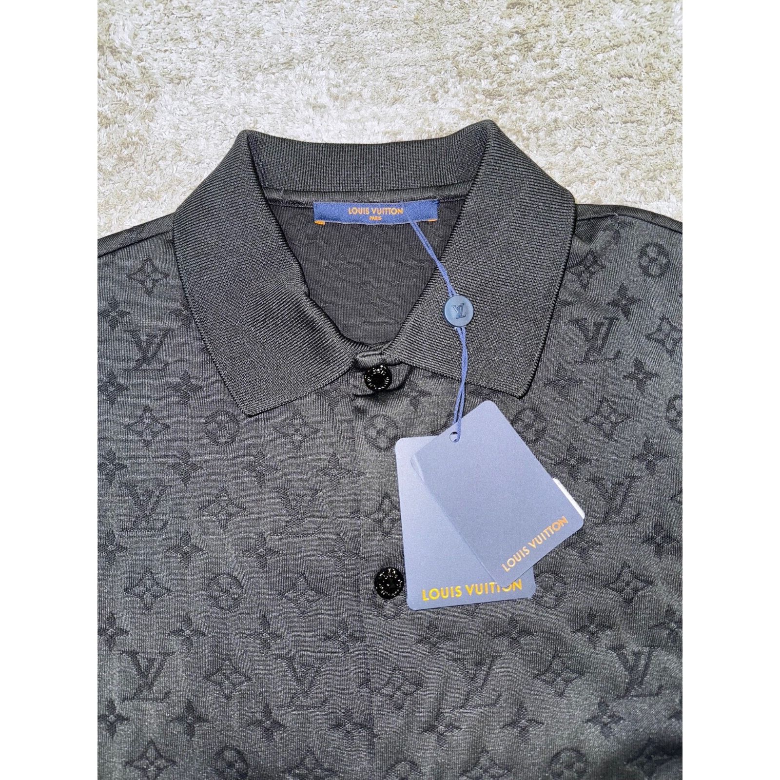 Louis Vuitton Louis Vuitton NBA Monogram Black Logo Buttoned Shirt Short Size US L / EU 52-54 / 3 - 9 Thumbnail