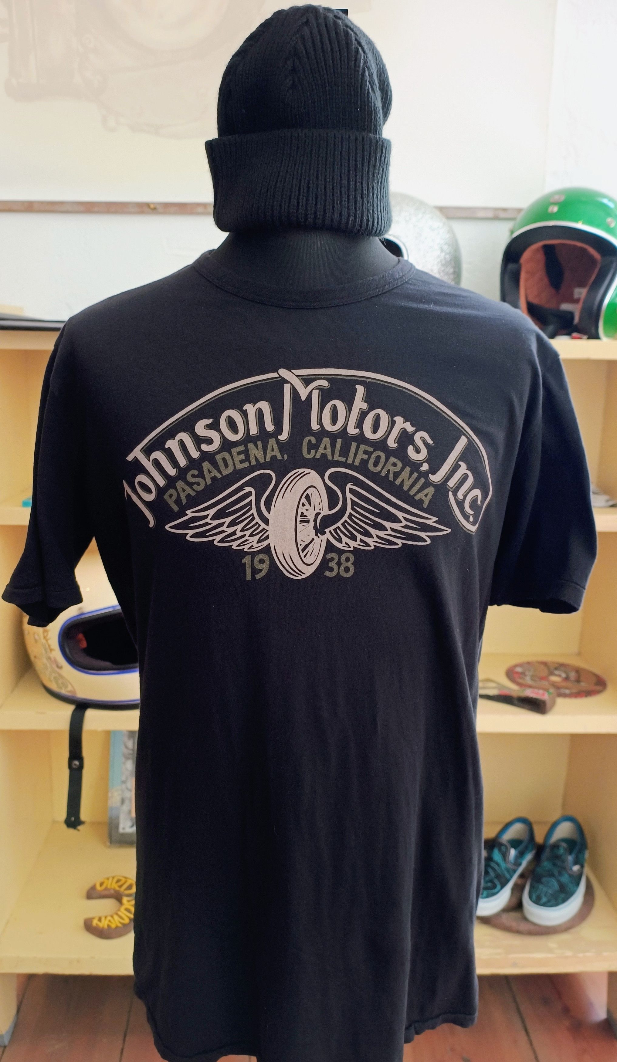 Johnson Motors Johnson Motors L – Black 2000s NOS Size US L / EU 52-54 / 3 - 1 Thumbnail