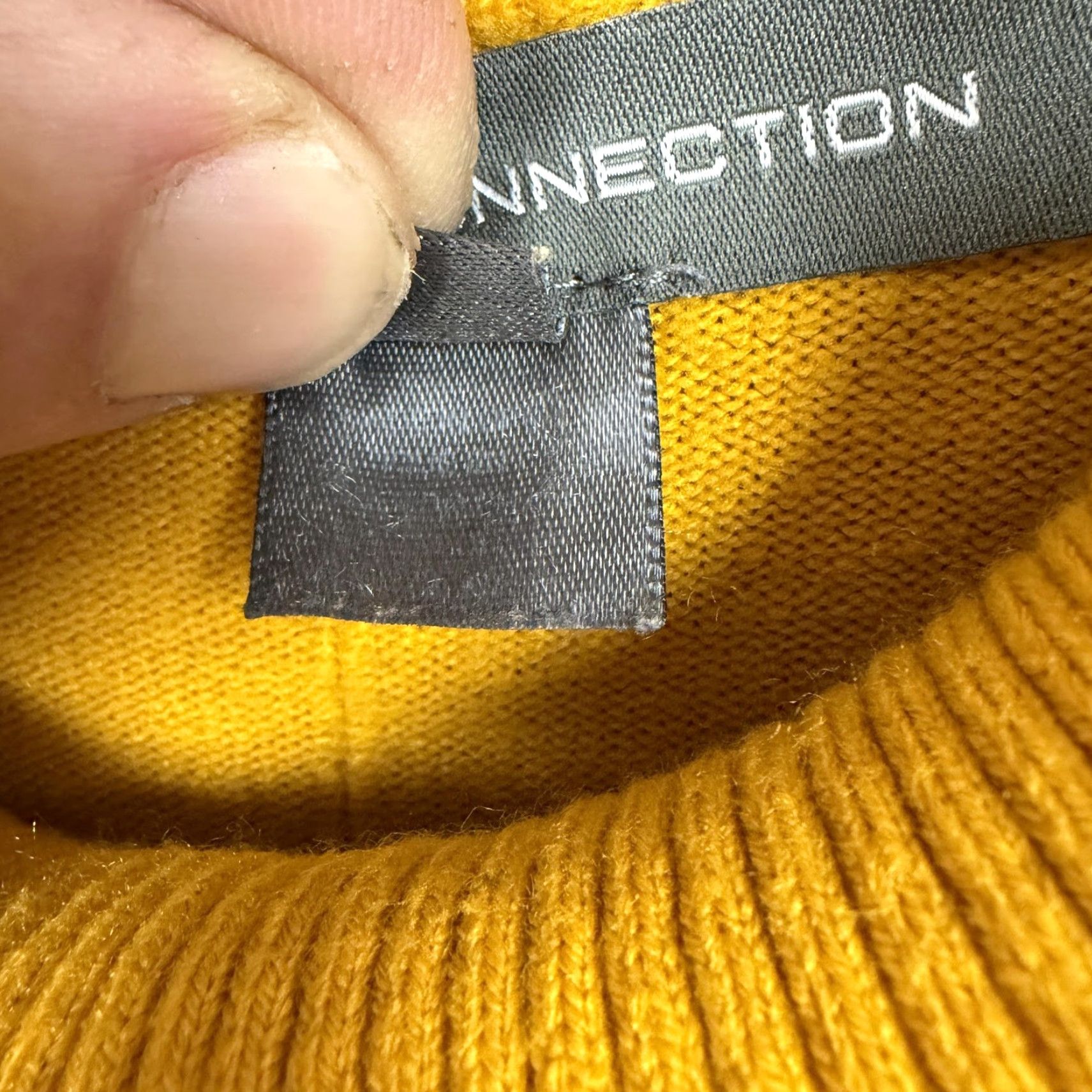 French Connection French Connection Sweater Womens S Yellow Turtleneck Pullover Preppy Old Money Size S / US 4 / IT 40 - 6 Thumbnail