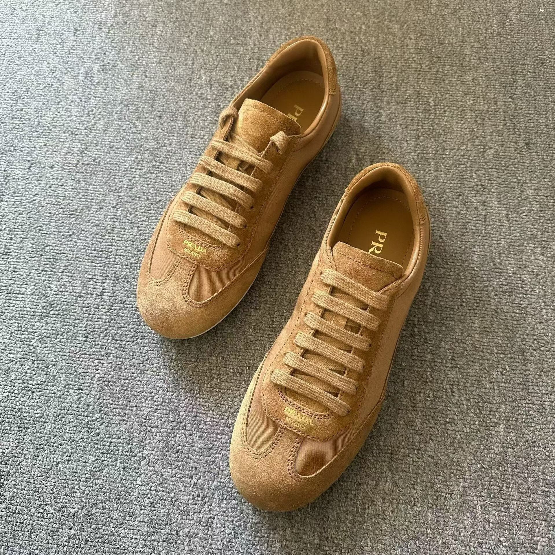 Prada Prada Blue Lowtop Sneakers 7 Men Size US 7 / EU 40 - 1 Thumbnail