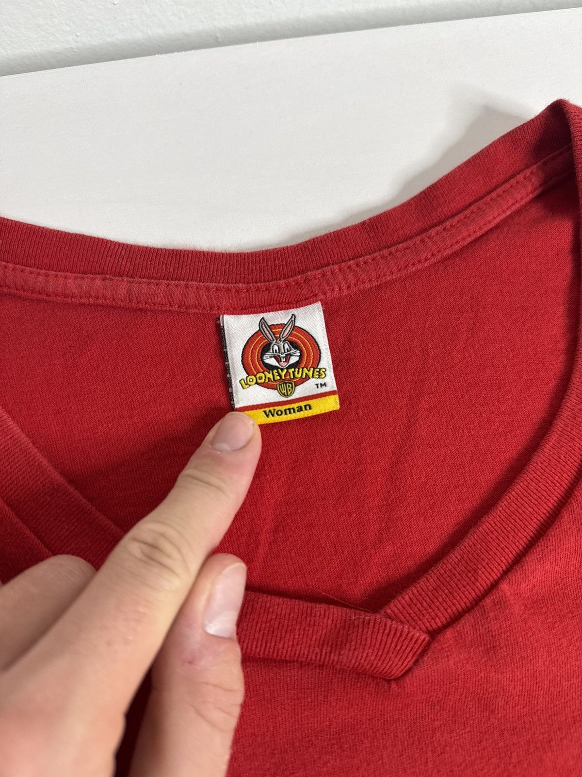 Vintage VINTAGE Women’s Looney Tunes Tweety Tee "Red" (XL) PREOWNED Size US XL / EU 56 / 4 - 7 Thumbnail