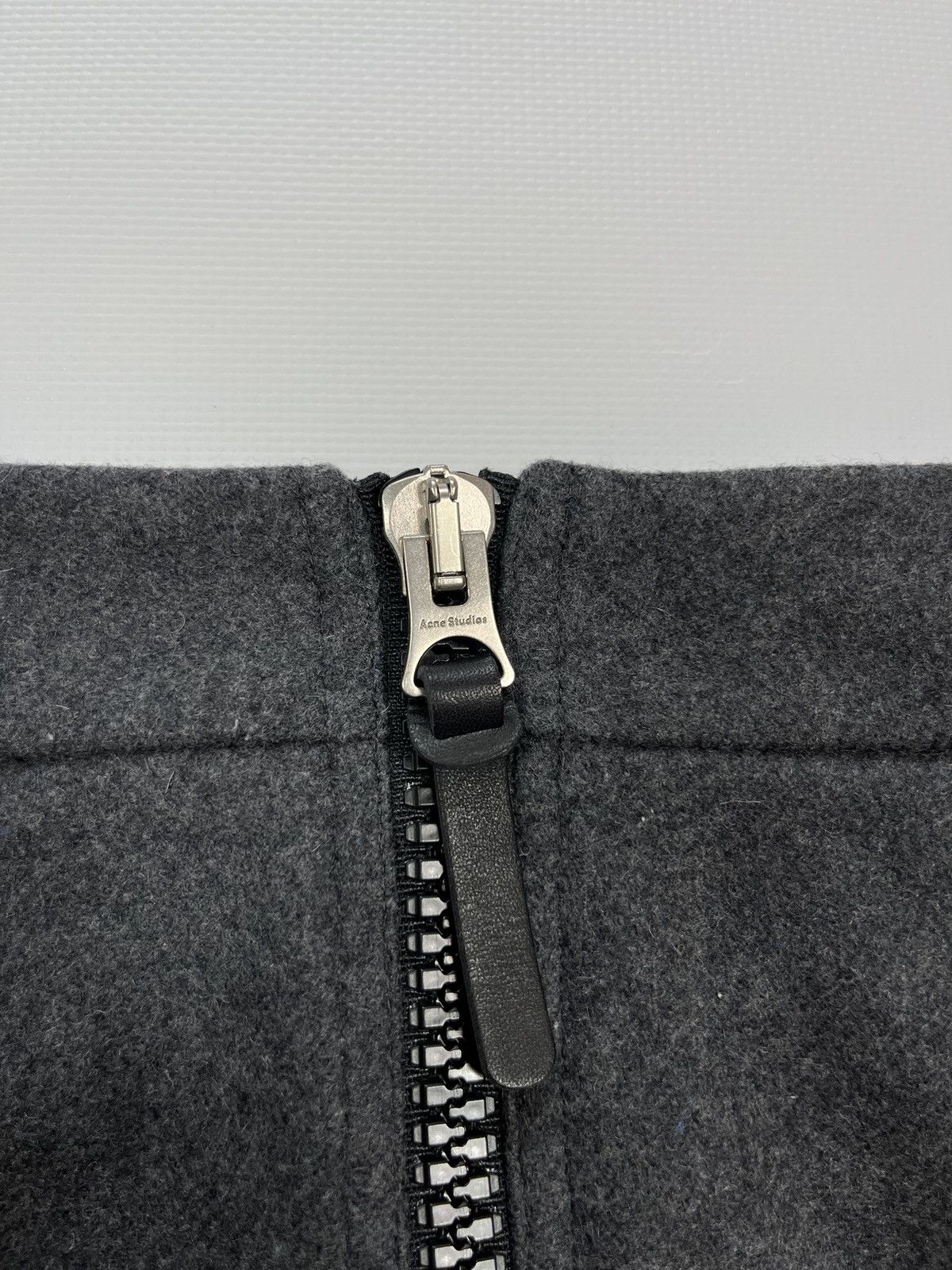 Acne Studios Acne Studios Suraya Flannel Mini Skirt Wool Size 34 Zip Gray Size 34" / US 12 / IT 48 - 5 Thumbnail