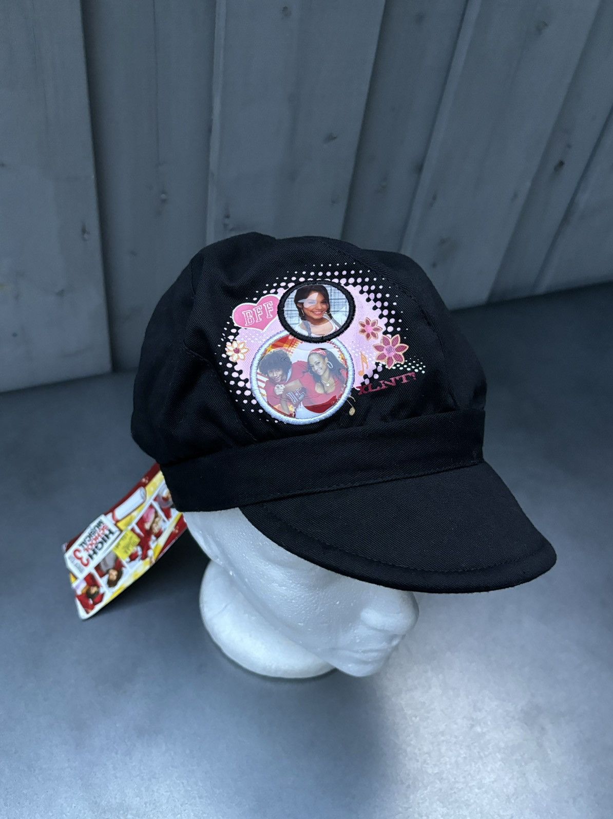 Disney × Vintage 2000s Highschool Musical 3 Senior Year Y2K Newsboy Cap Small Size ONE SIZE - 14 Thumbnail