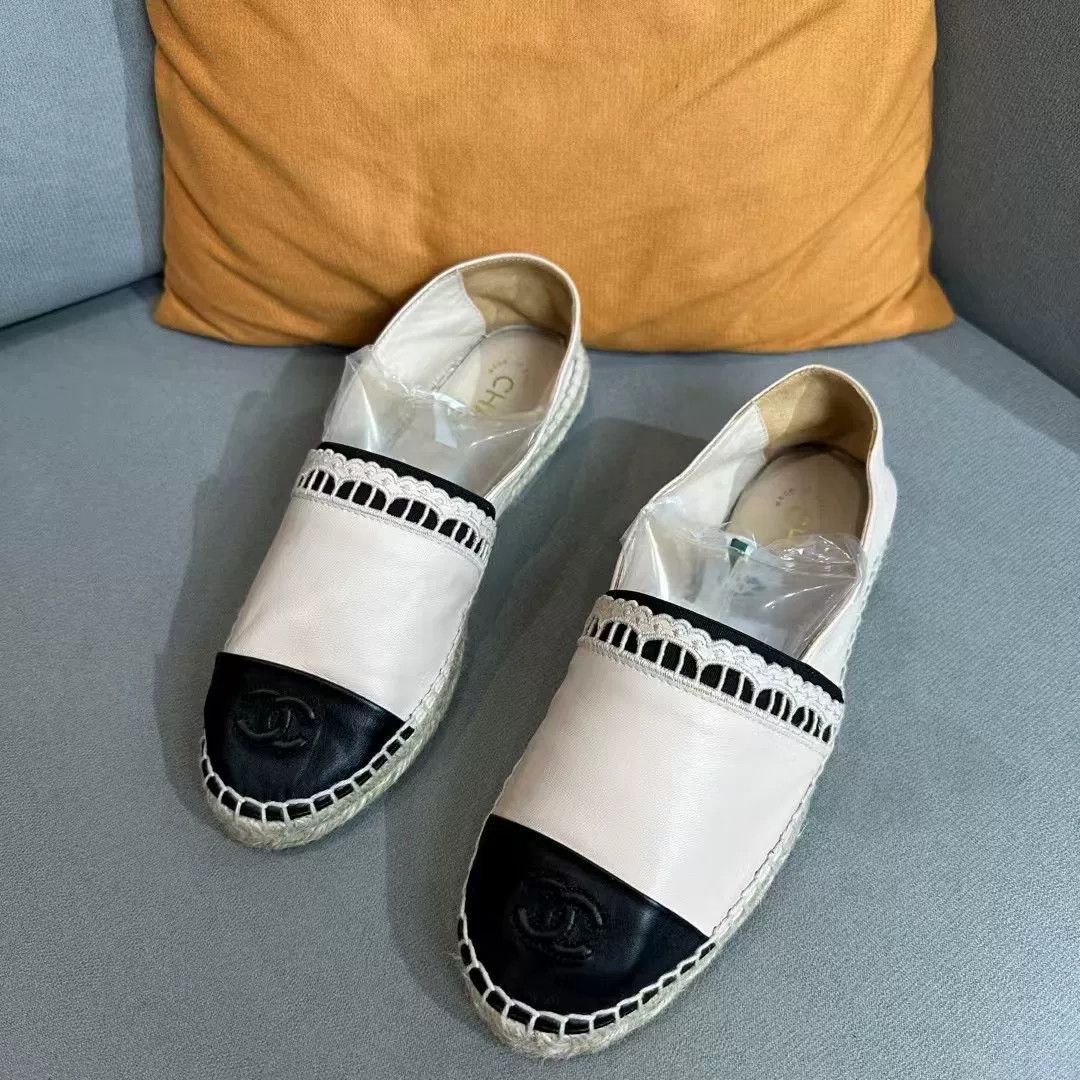 Chanel Chanel Pink Lowtop Sneakers us_8 Women Size US 8 / IT 38 - 1 Thumbnail