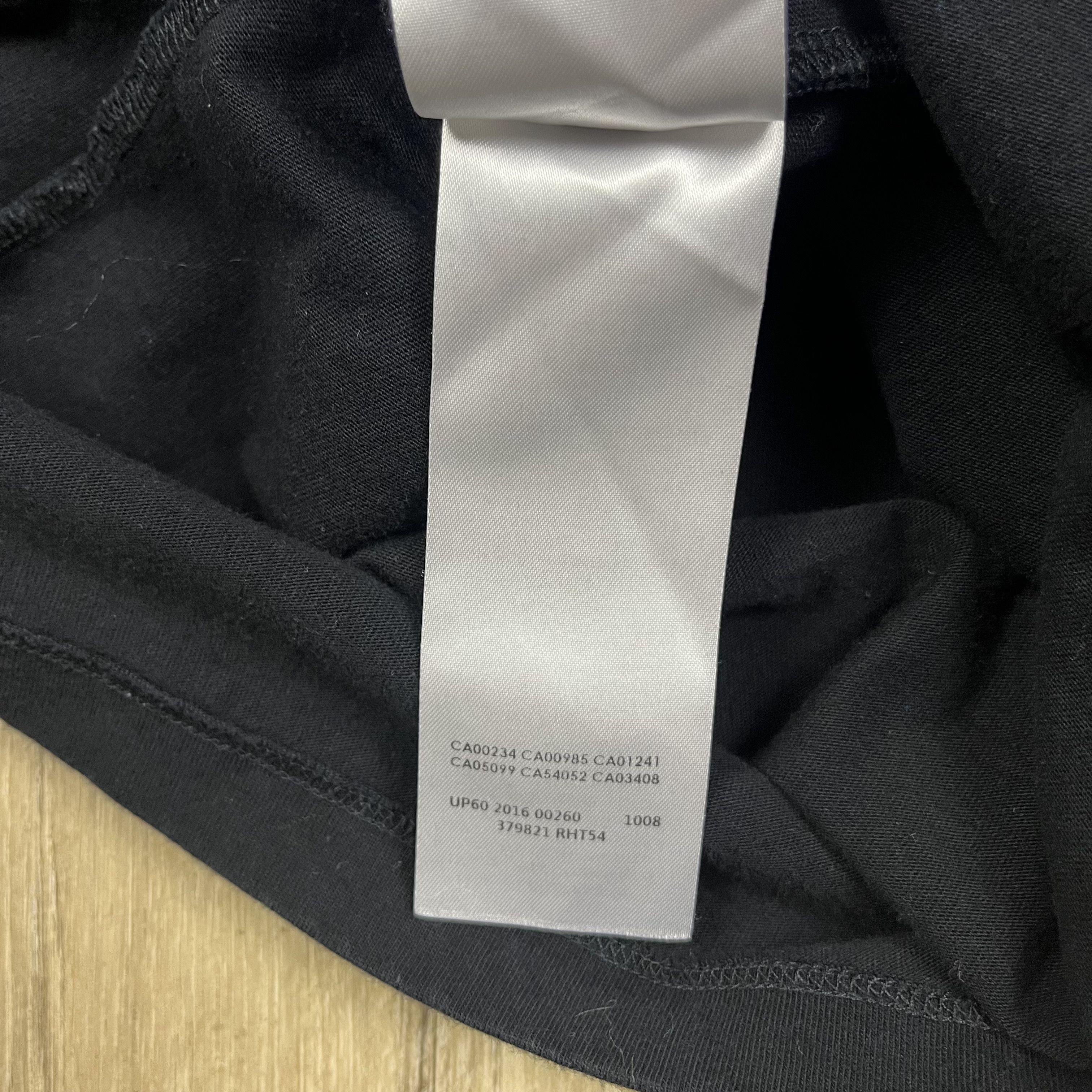 Alexander McQueen Alexander McQueen MCQ Black Longsleeve T-shirt Triangle Size US M / EU 48-50 / 2 - 8 Thumbnail