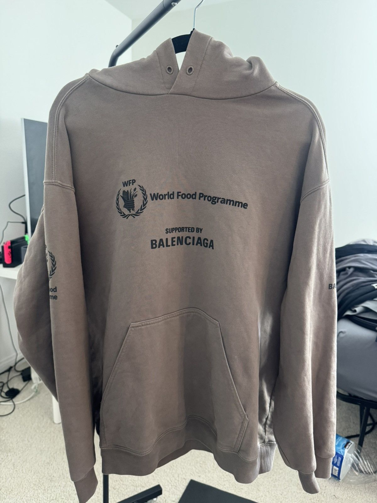 Balenciaga Balenciaga Brown Cotton WFP Hoodie Size US M / EU 48-50 / 2 - 1 Thumbnail