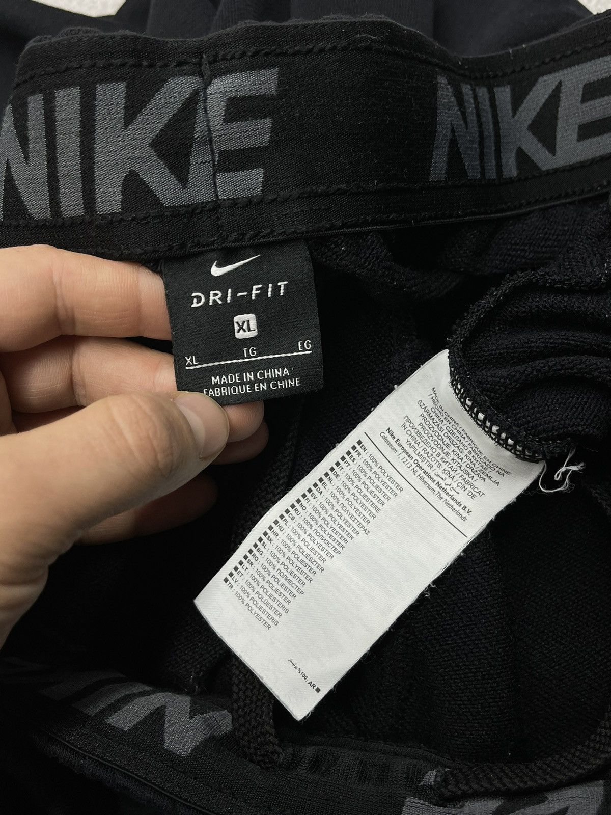 Nike Mens Nike Dri Fit Black Sweatpants Drill Drip ACG TN Size XL Size US 36 / EU 52 - 7 Thumbnail