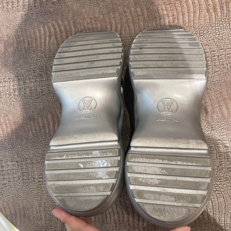 Louis Vuitton Louis Vuitton Casual Silver Sneakers -2508 Size US 5.5 / EU 38 - 4 Thumbnail