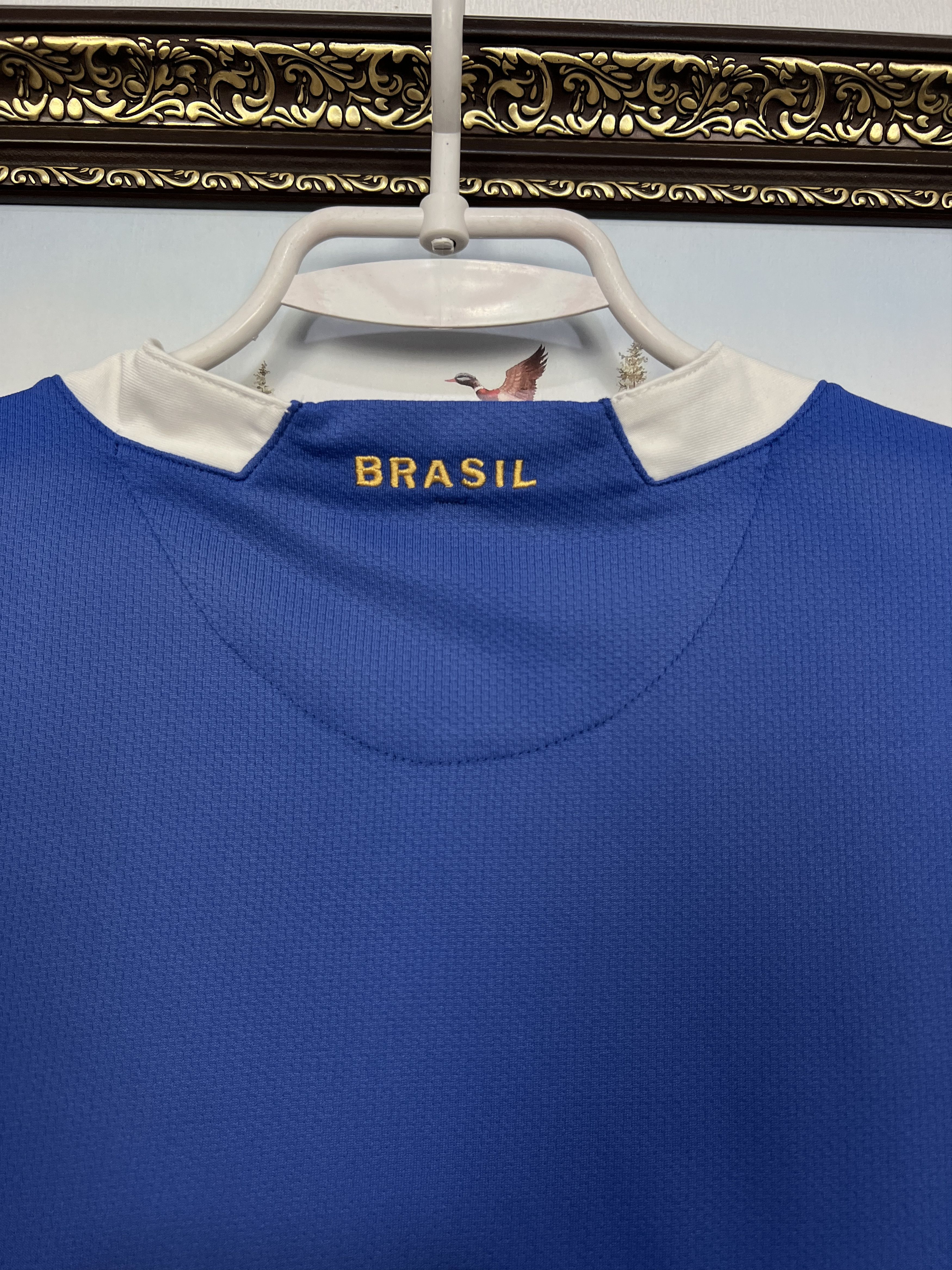Nike Brazil Away football shirt 2006 Soccer Blue Jersey Mens Size US L / EU 52-54 / 3 - 14 Thumbnail