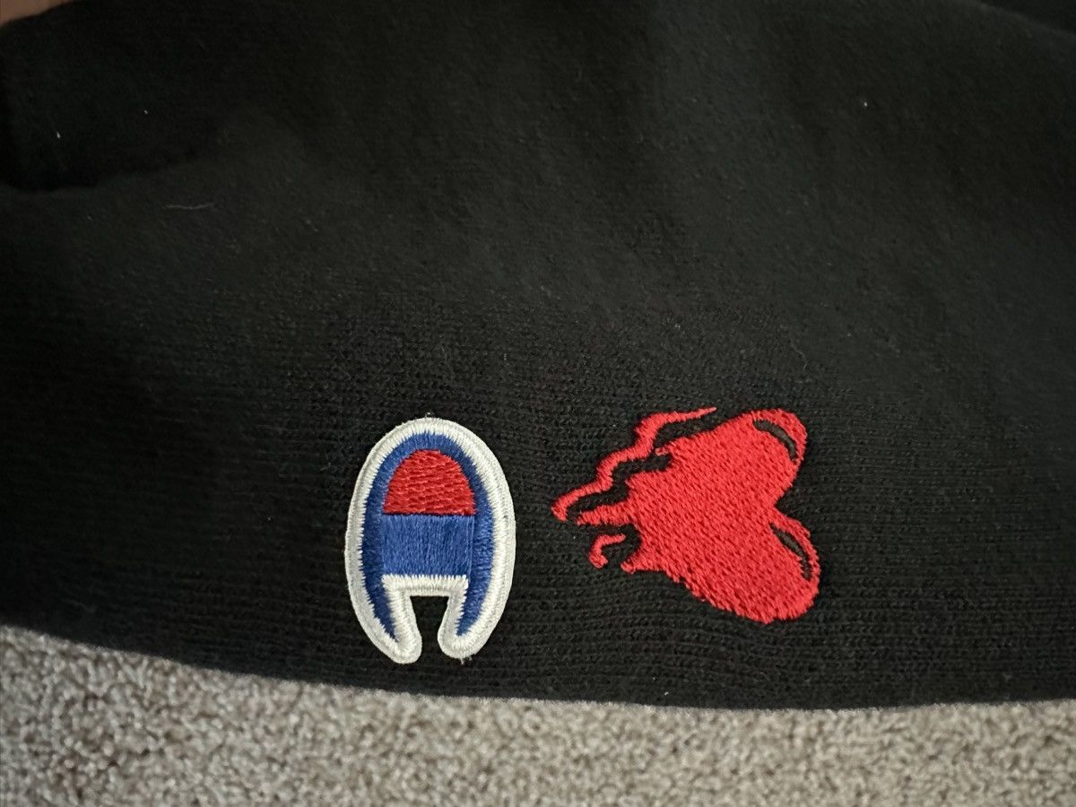 Champion × Emotionally Unavailable Emotional Unavailable x Champion Heart Hoodie Size US L / EU 52-54 / 3 - 5 Thumbnail