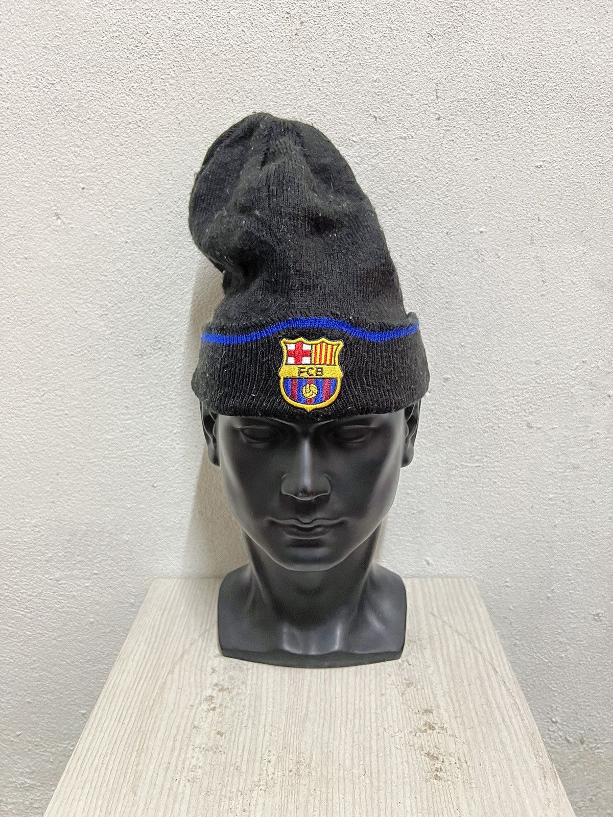 Sports Specialties Vintage Fc Barcelona Beanie Hats Size ONE SIZE - 2 Thumbnail