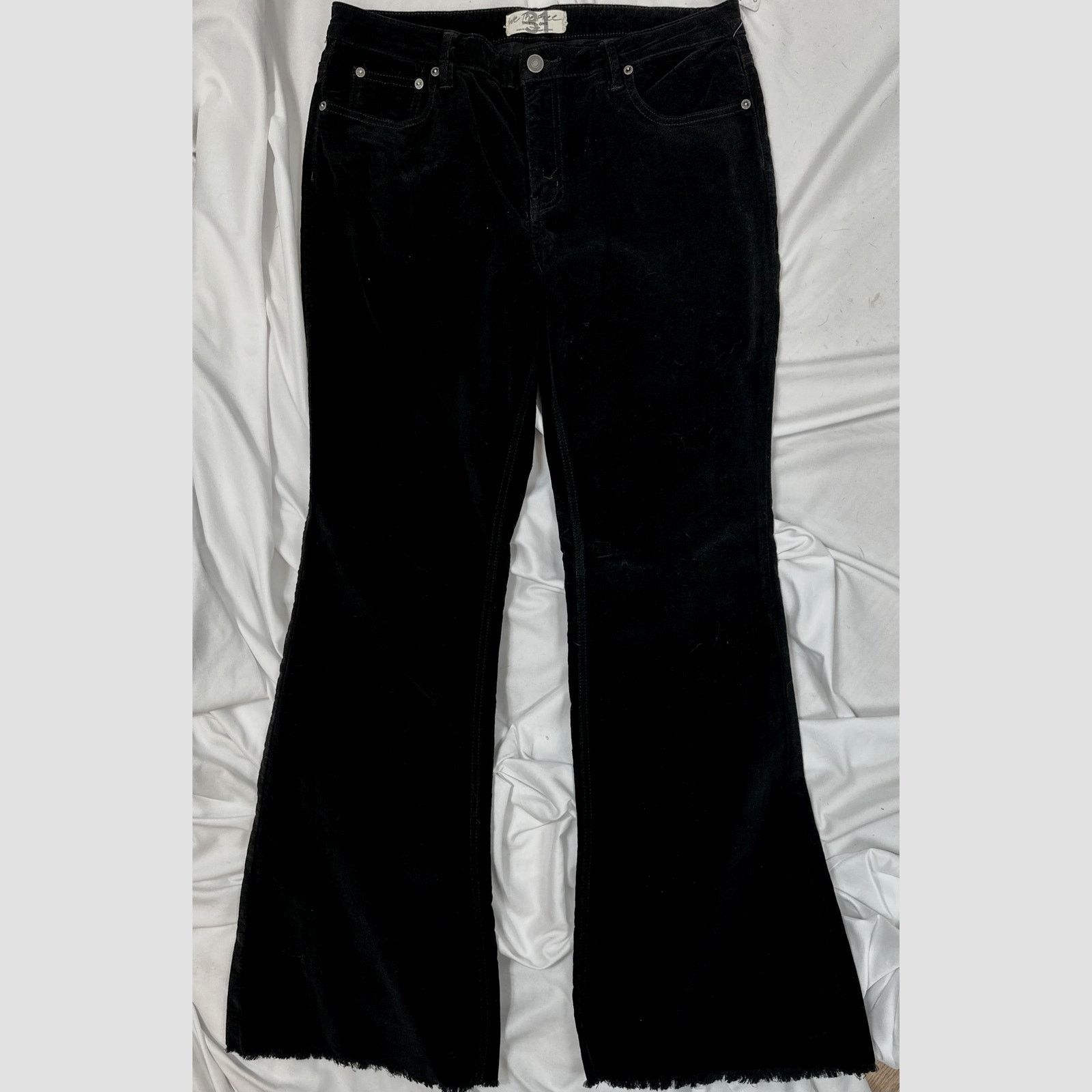 Free People Free People Corduroy Raw Hem Flare Jeans Black Noir 31 Size 31" - 4 Thumbnail
