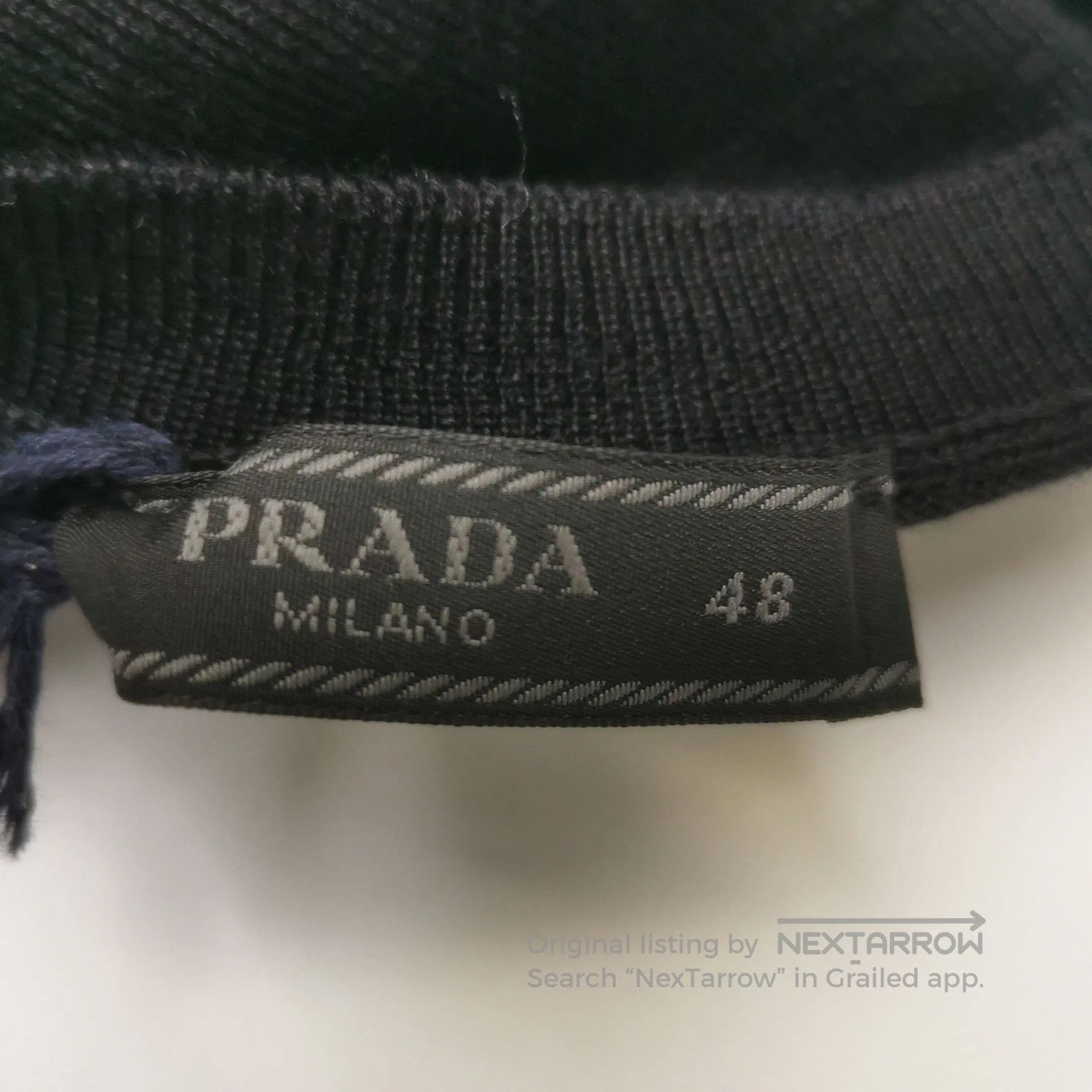 Prada Prada Black Short. Size US XS / EU 42 / 0 - 5 Thumbnail