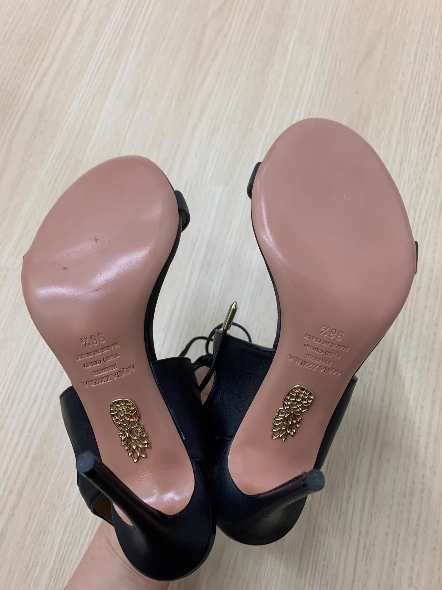 Aquazzura Aquazzura Gold Pineapple Black Strap Heels 38.5 Unused Size US 8 / IT 38 - 4 Thumbnail