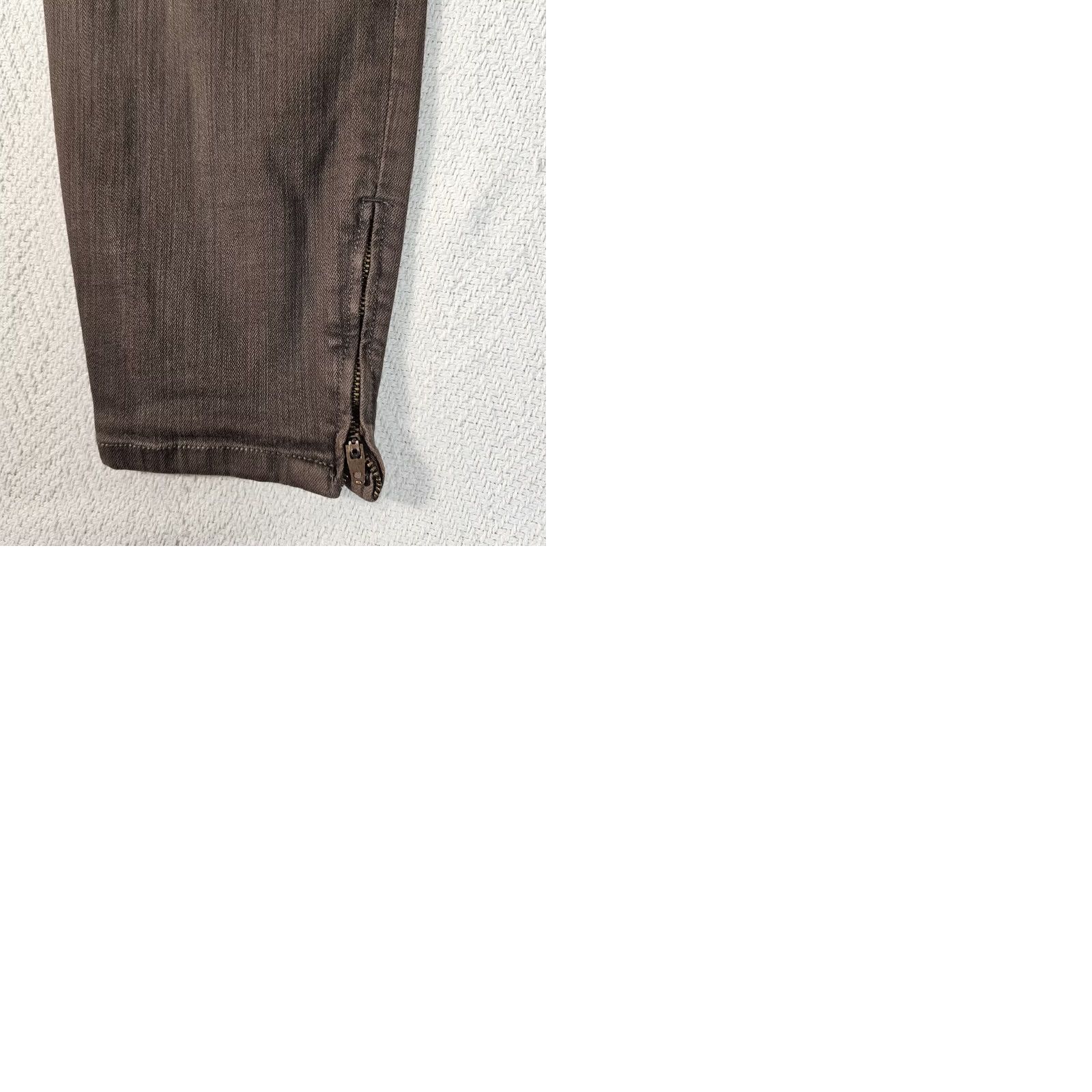 Olive Liverpool Jeans Ankle Denim Jeans Size 8 Cypress Dark Olive Zip Leg Women Size 30" / US 8 / IT 44 - 9 Thumbnail