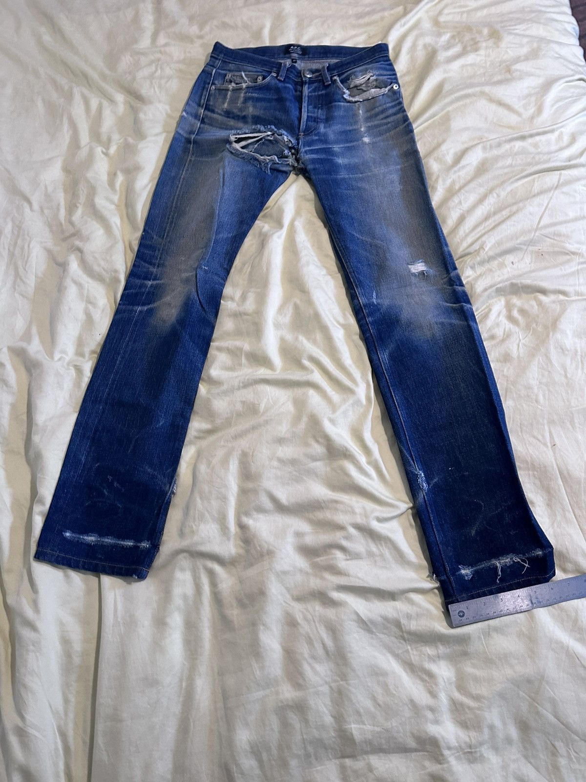A.P.C. A.P.C. Heavily Distressed Indigo Denim Jeans Size US 27 - 4 Thumbnail