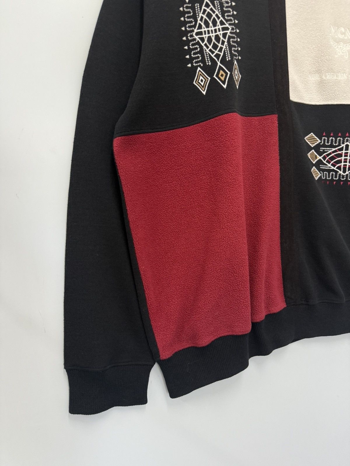 MCM Modern Creation Munchen Abstract Motive Embroided Sweatshirt Size US L / EU 52-54 / 3 - 3 Thumbnail