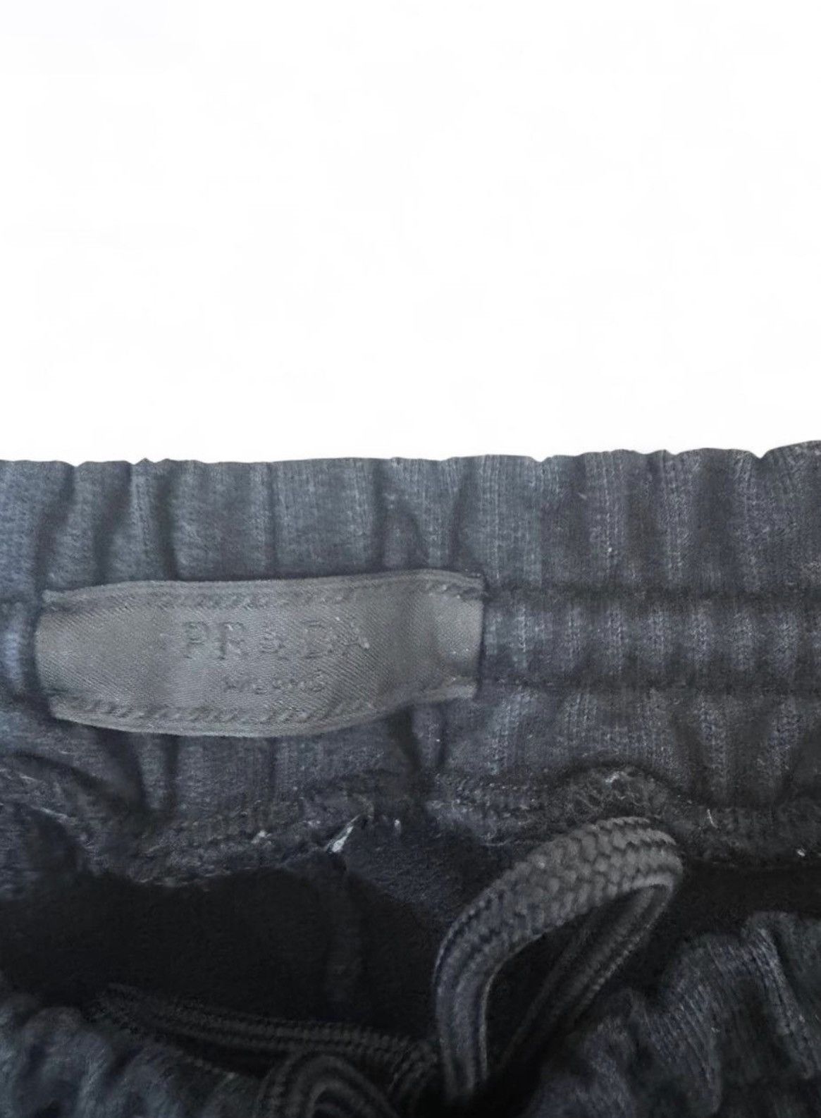 Prada Prada sweatpants Size US 30 / EU 46 - 4 Thumbnail