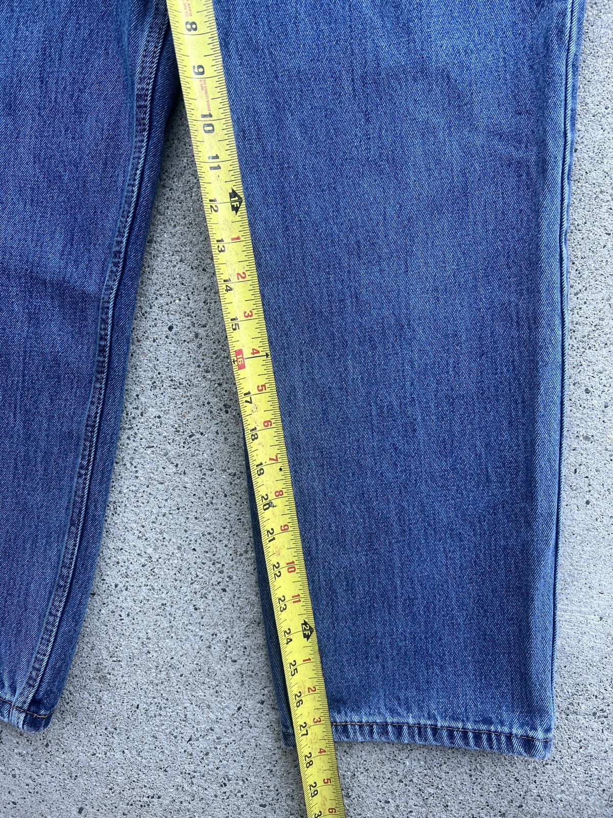 Levi's Early Y2K M. Indigo Levi’s 505 Relaxed Fit Jeans Size 34x30 Size US 34 / EU 50 - 8 Thumbnail