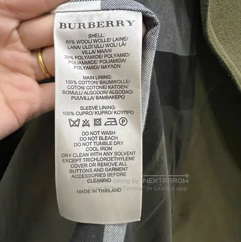 Burberry Green Cotton Women's Short Coat.