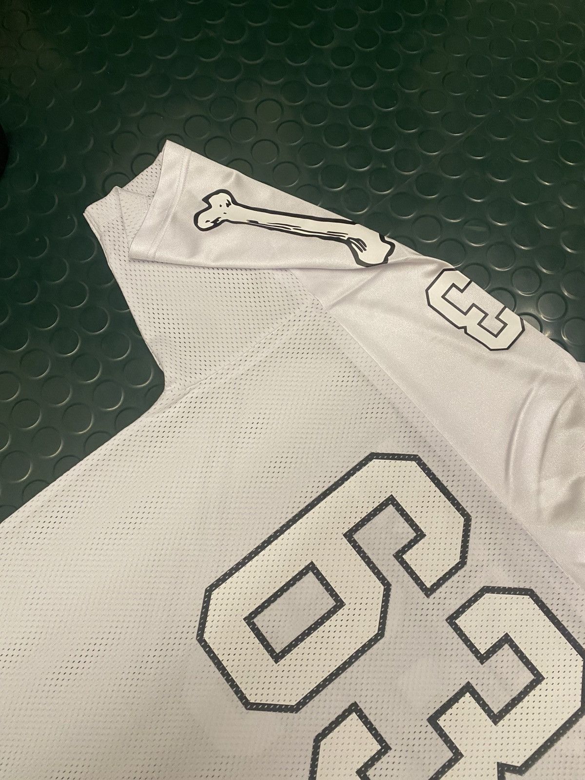 Supreme Bones Football Jersey 白 M Supreme Bones Football Jersey White – Vugari Store