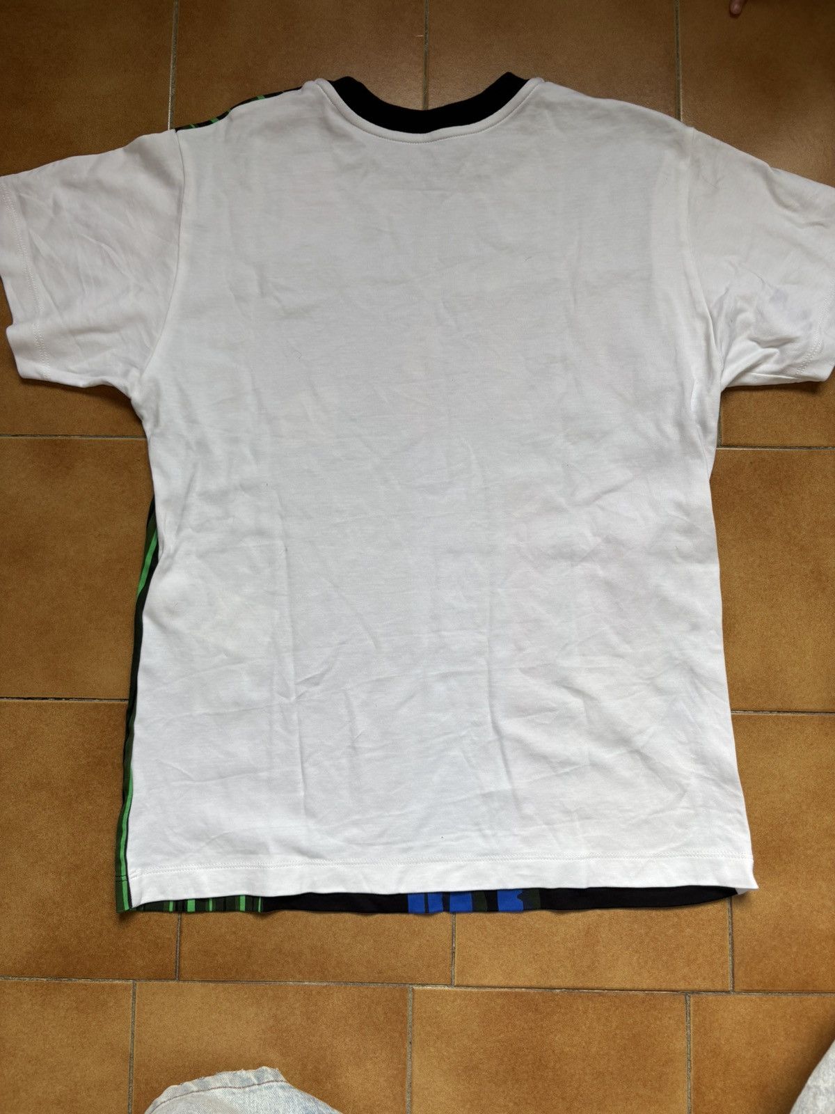 Louis Vuitton Louis Vuitton 2019 Caeda Center Pompidou Graphic T-Shirt Size US M / EU 48-50 / 2 - 6 Thumbnail