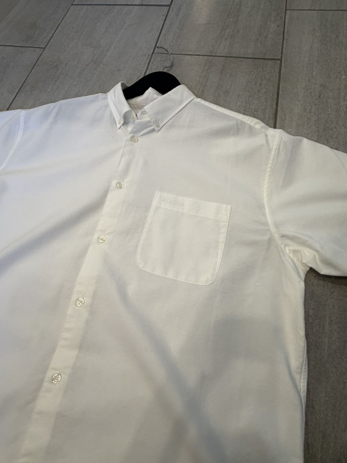 Supreme Supreme button up shirt, brand, new size large! Size US L / EU 52-54 / 3 - 2 Thumbnail