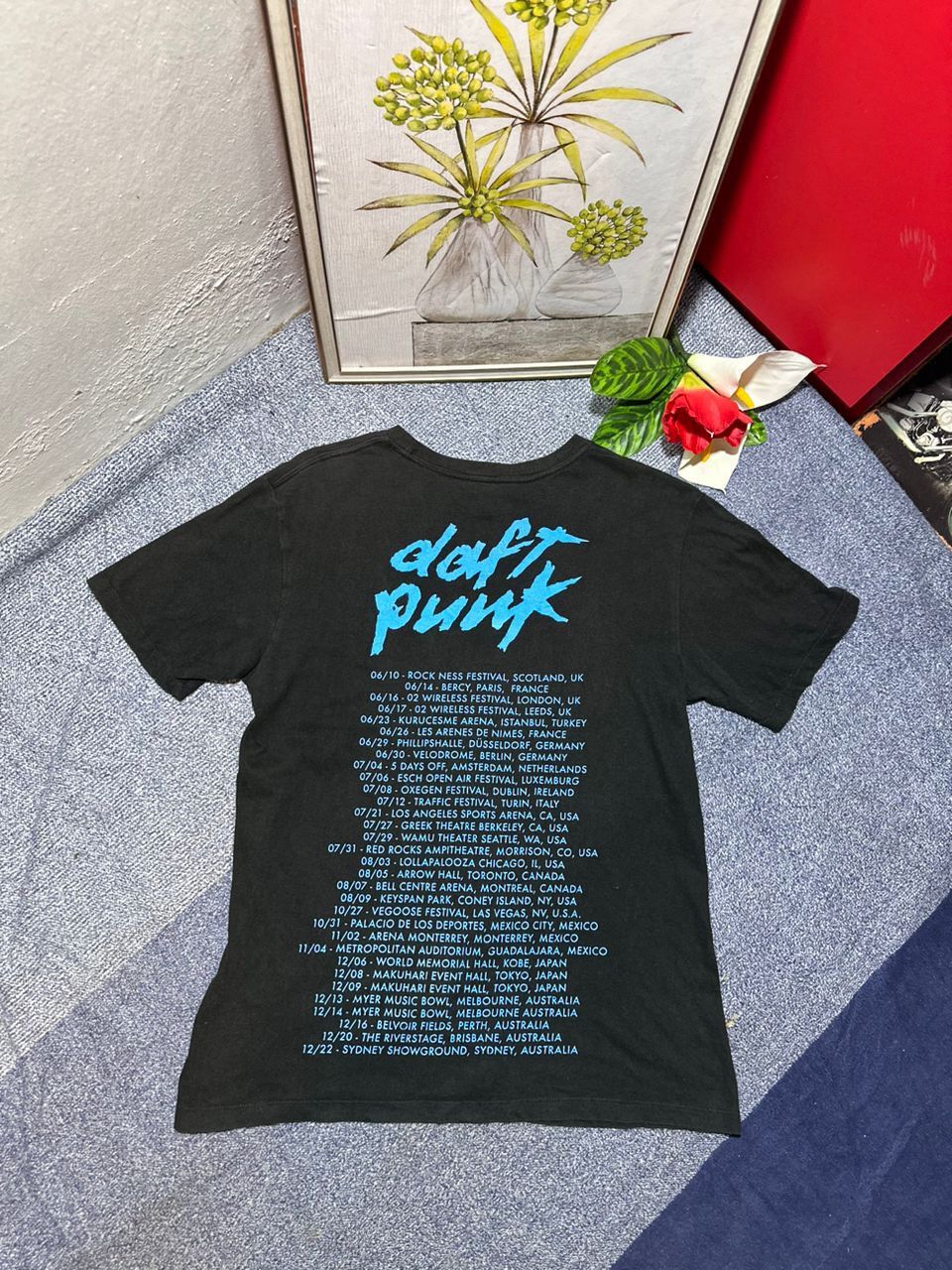 Vintage 2007 Daft Punk 'Alife' Album Tour Tshirt