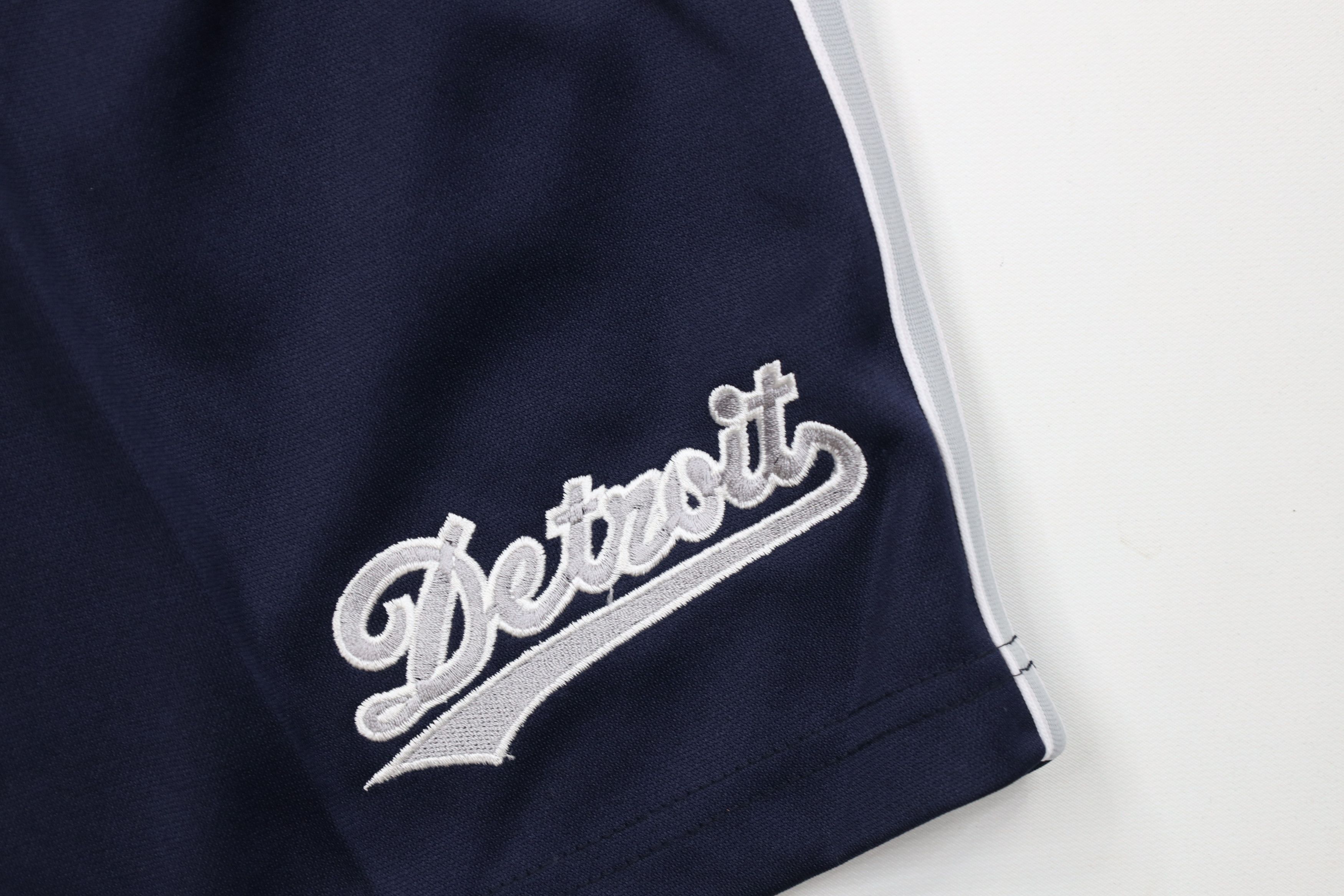 Vintage Deadstock Vintage 90s Y2K Streetwear Script Detroit Shorts Size US 38 / EU 54 - 5 Thumbnail