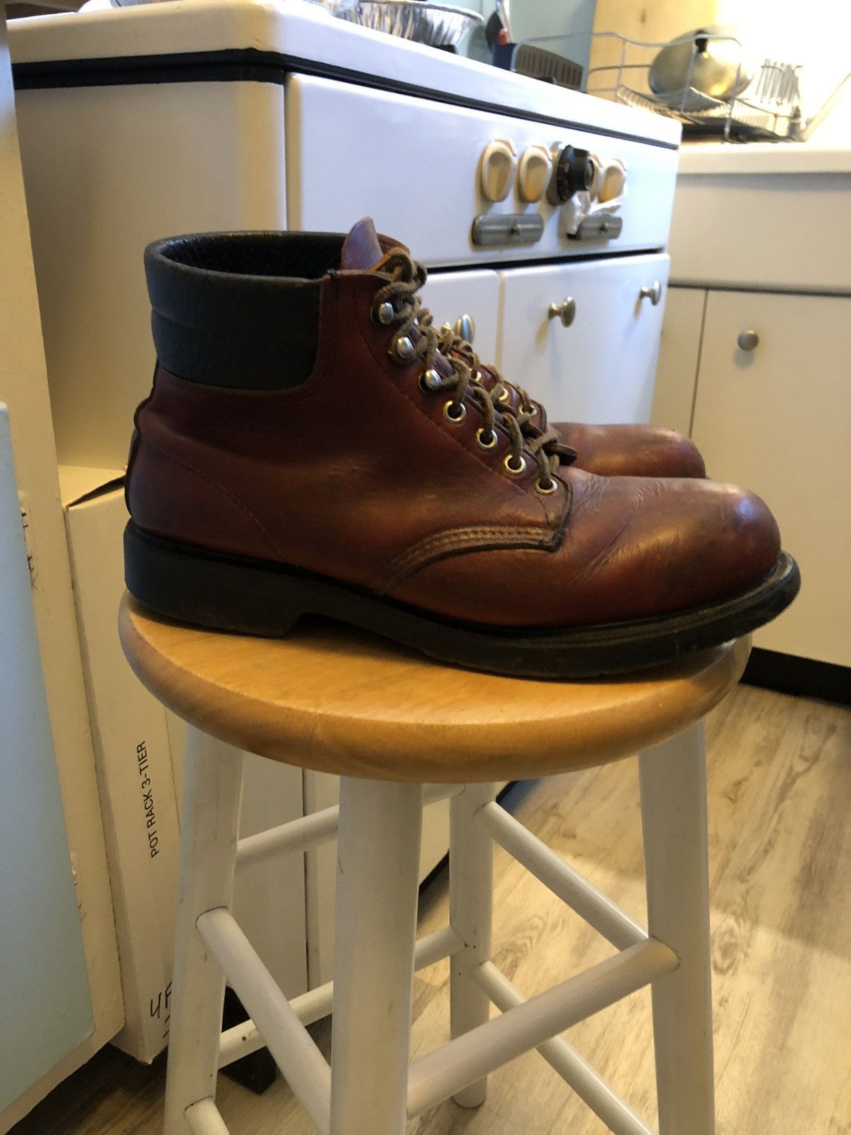 Red Wing Red wings leather work boots steel toe Size US 9.5 / EU 42-43 - 3 Thumbnail
