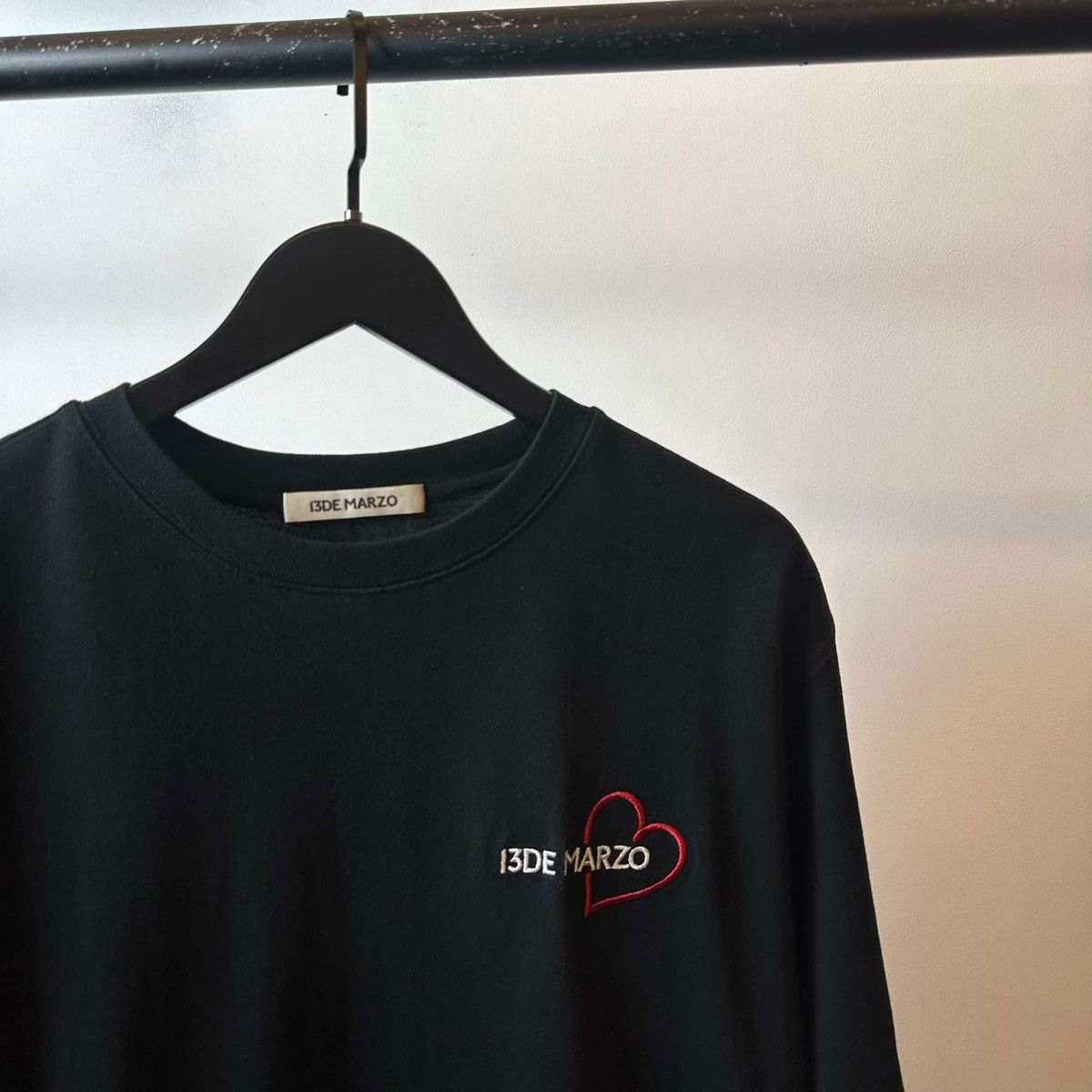 Designer × Other 13DE MARZO HEARTS BLACK T SHIRT Size US L / EU 52-54 / 3 - 4 Thumbnail